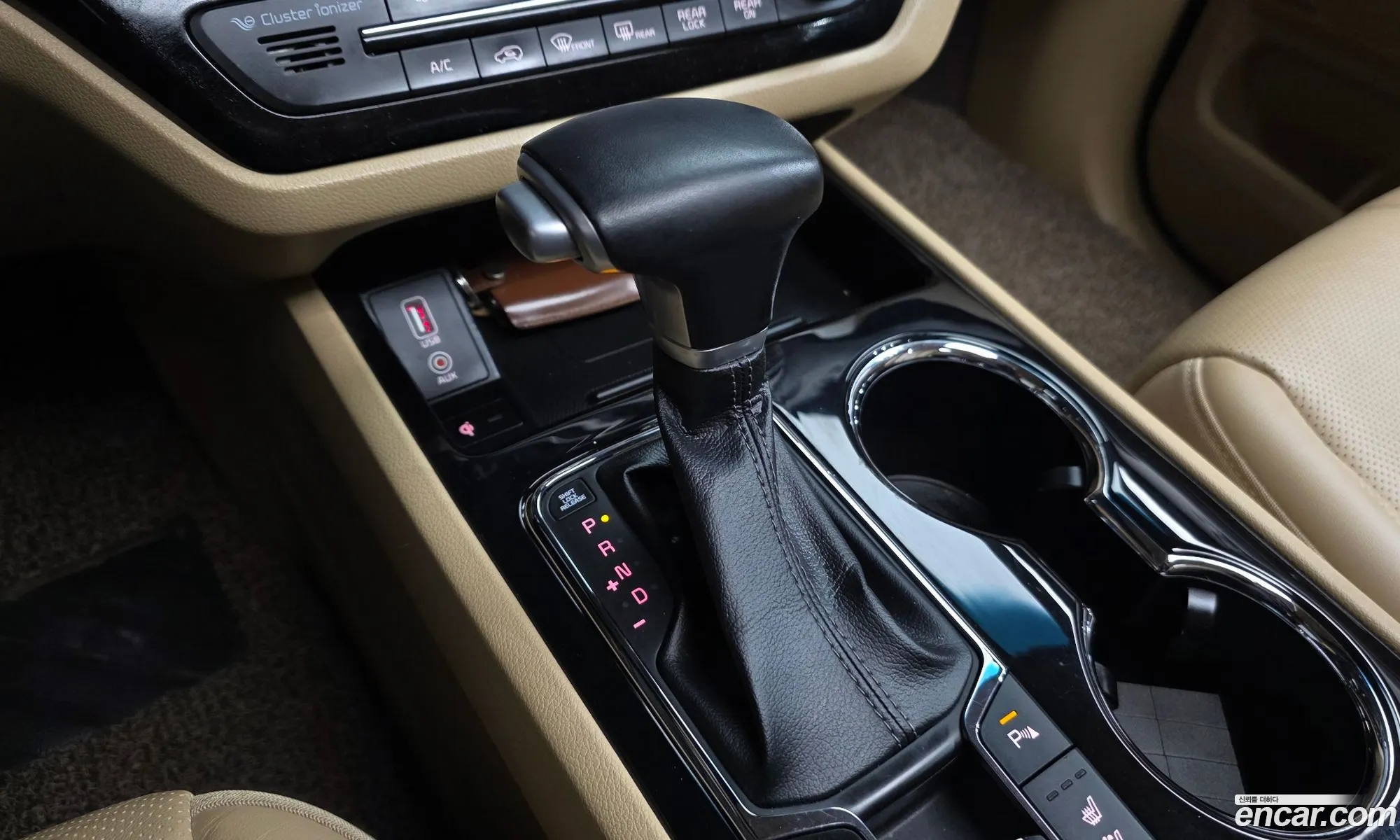 Kia Carnival 2019 — 15