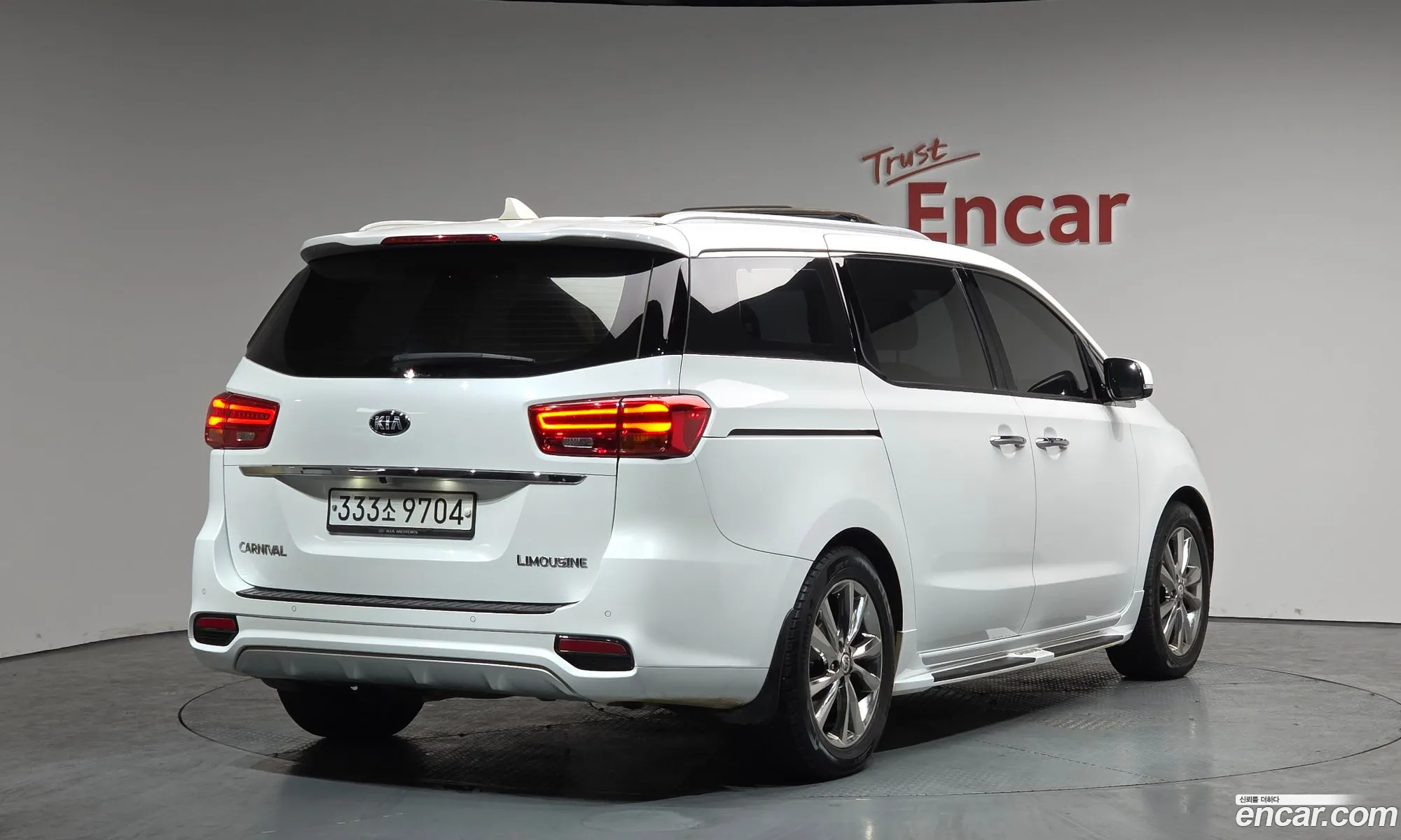 Kia Carnival 2019 — 7