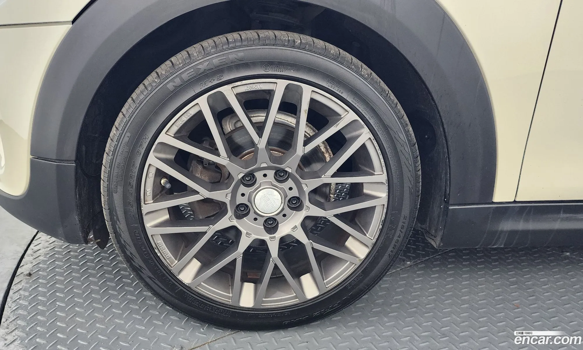 Mini Cooper 2017 — 7