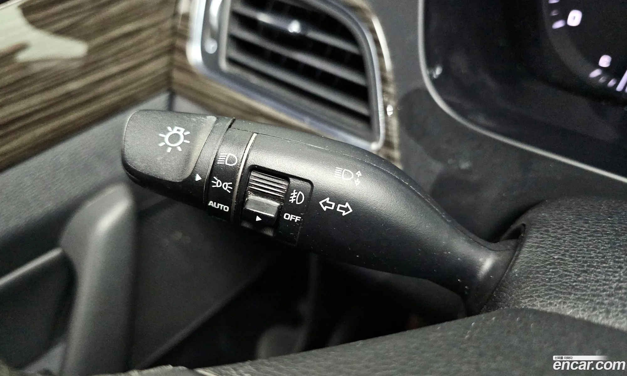 Hyundai LF Sonata 2014 KMHE341CBFA050015 — 10