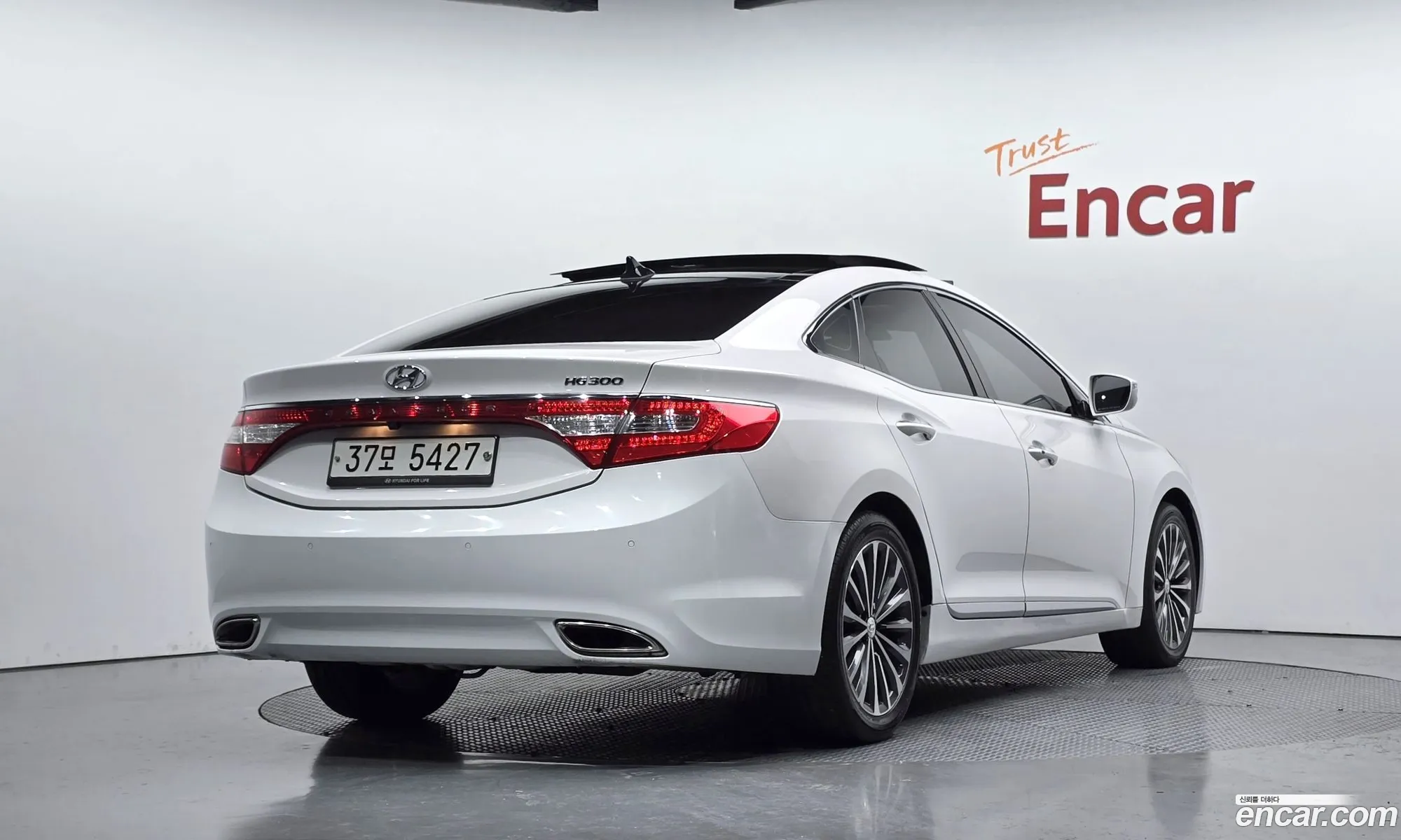 Hyundai Grandeur HG 2013 — 12
