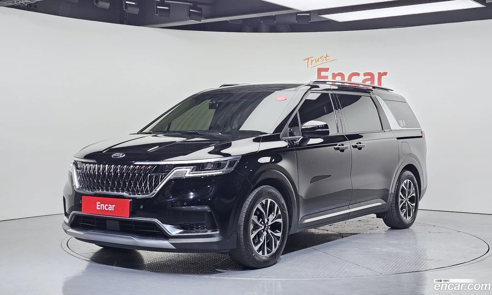 Kia Carnival 2020 — 12