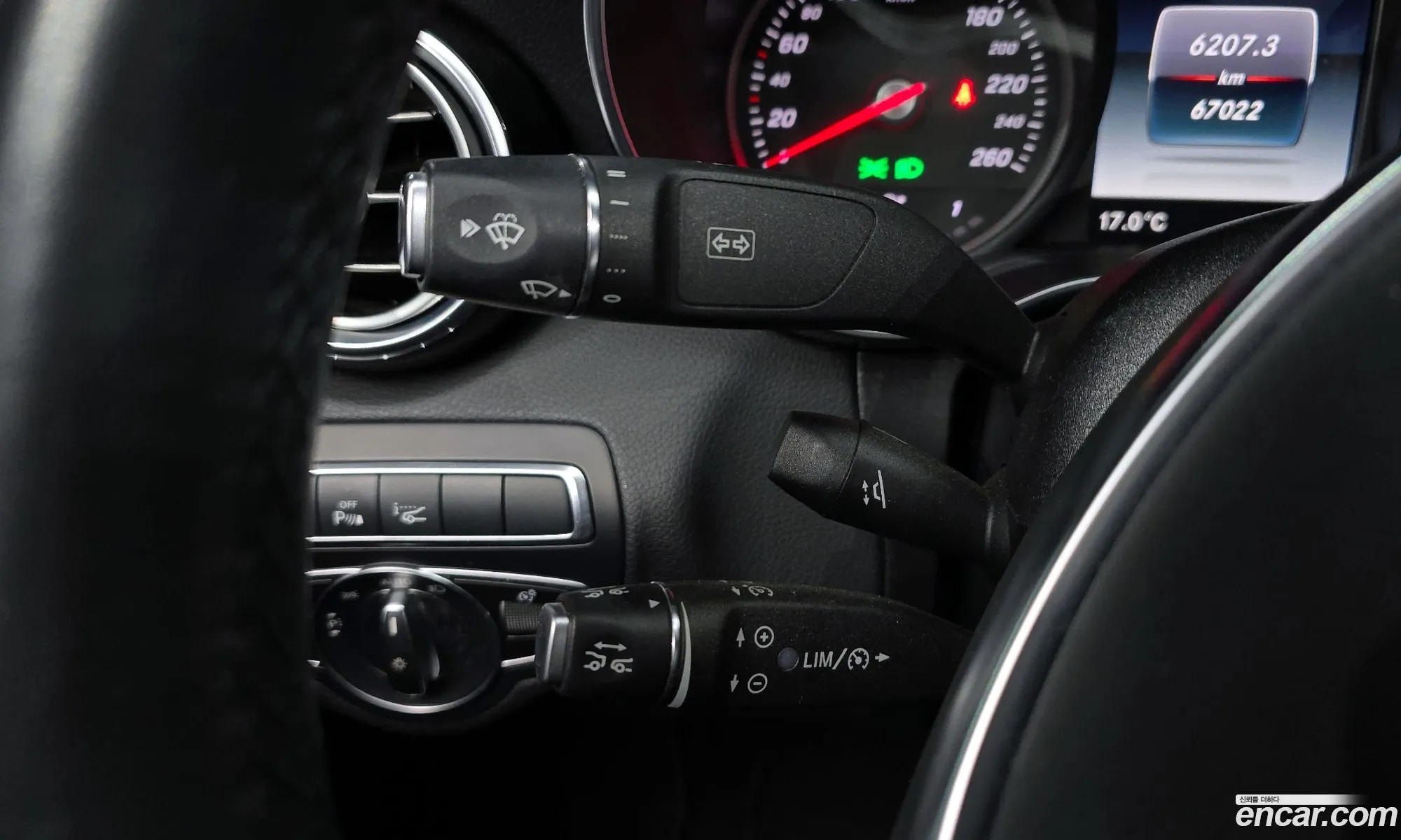 Mercedes-Benz C-Class W205 2018 — 14