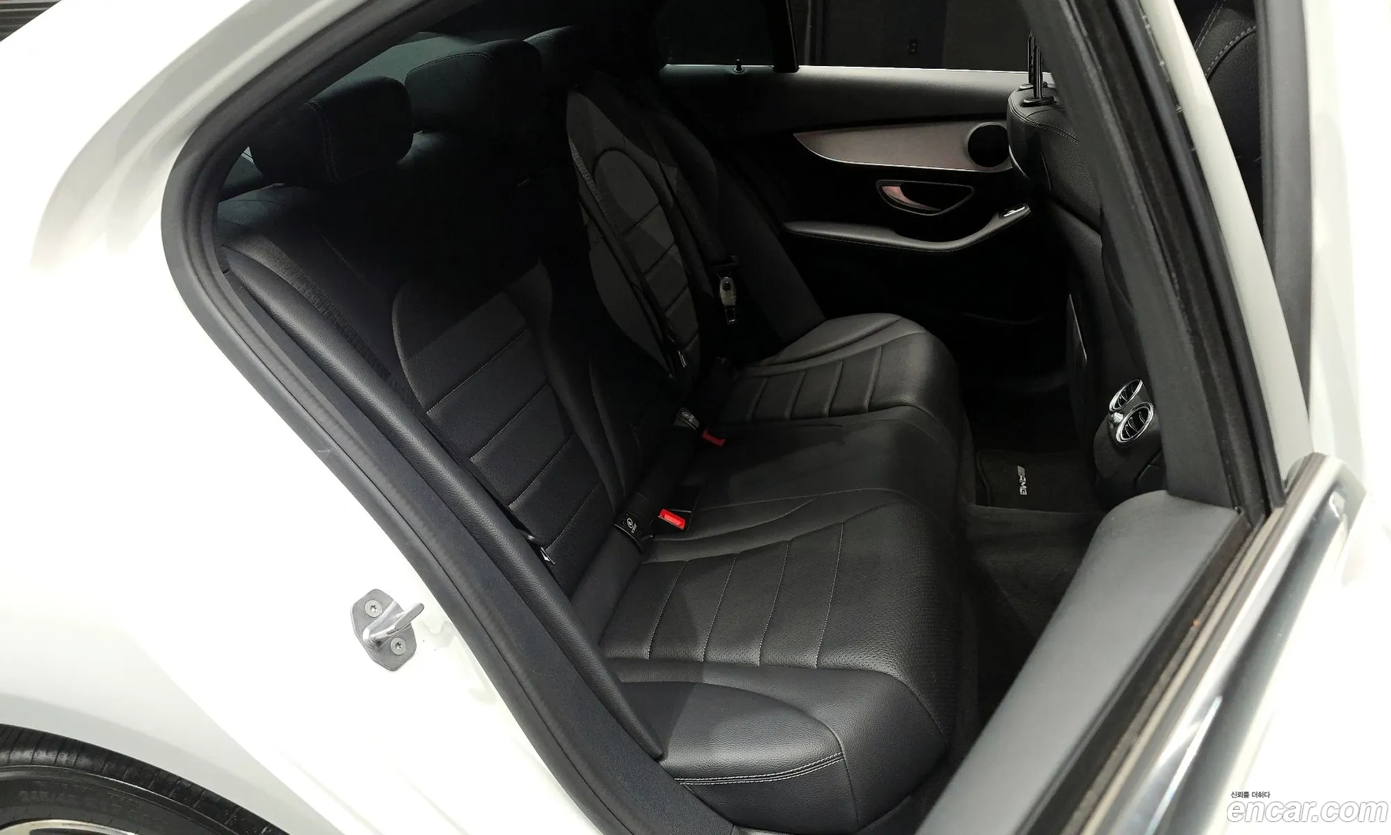Mercedes-Benz C-Class W205 2018 — 2