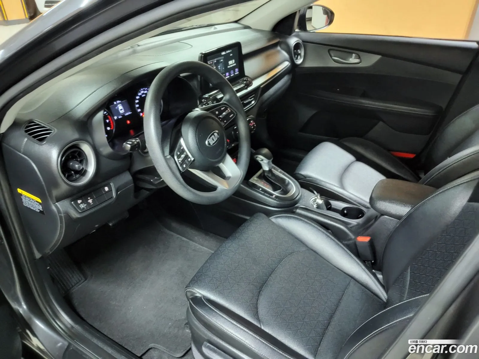 Kia K3 2018 — 6