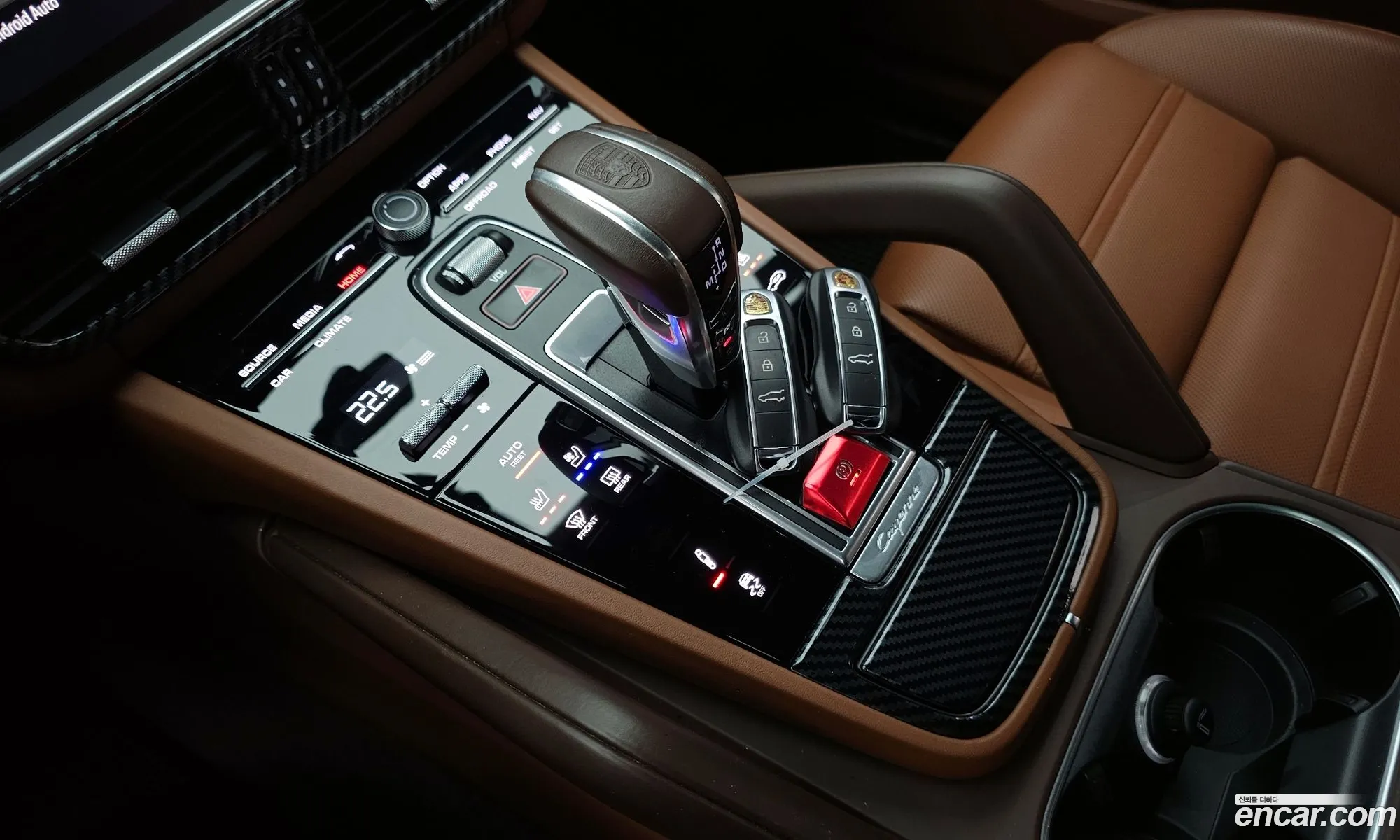 Porsche Cayenne 2022 — 17