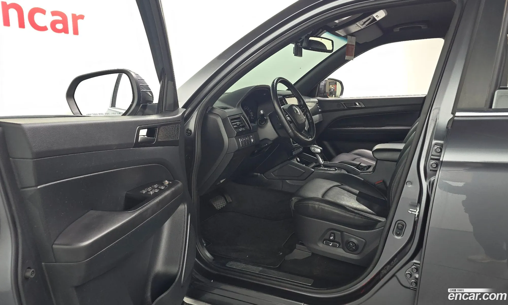 KG Mobility (SsangYong) Rexton Sports Khan 2020 — 13