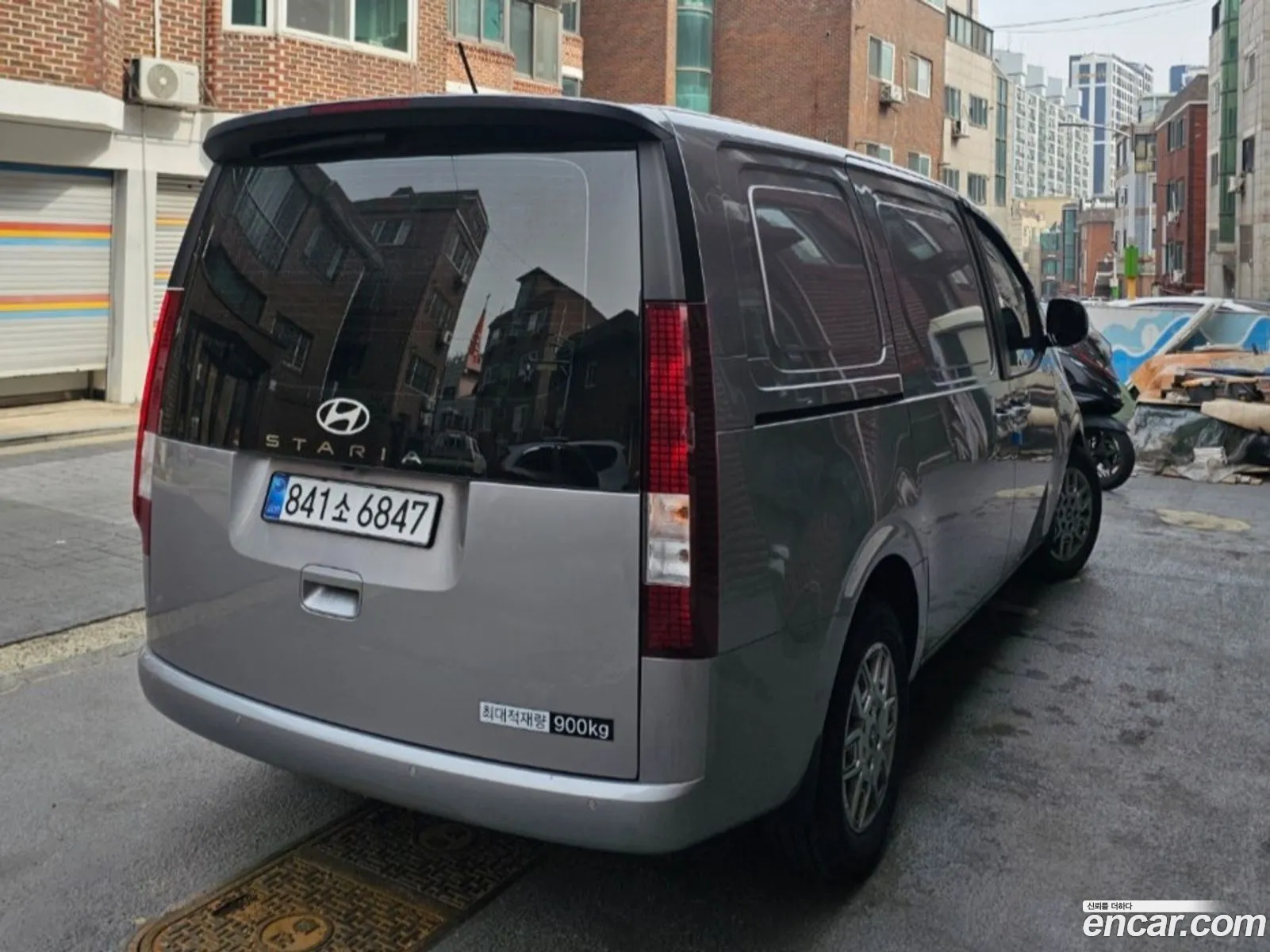 Hyundai Staria 2025 — 4