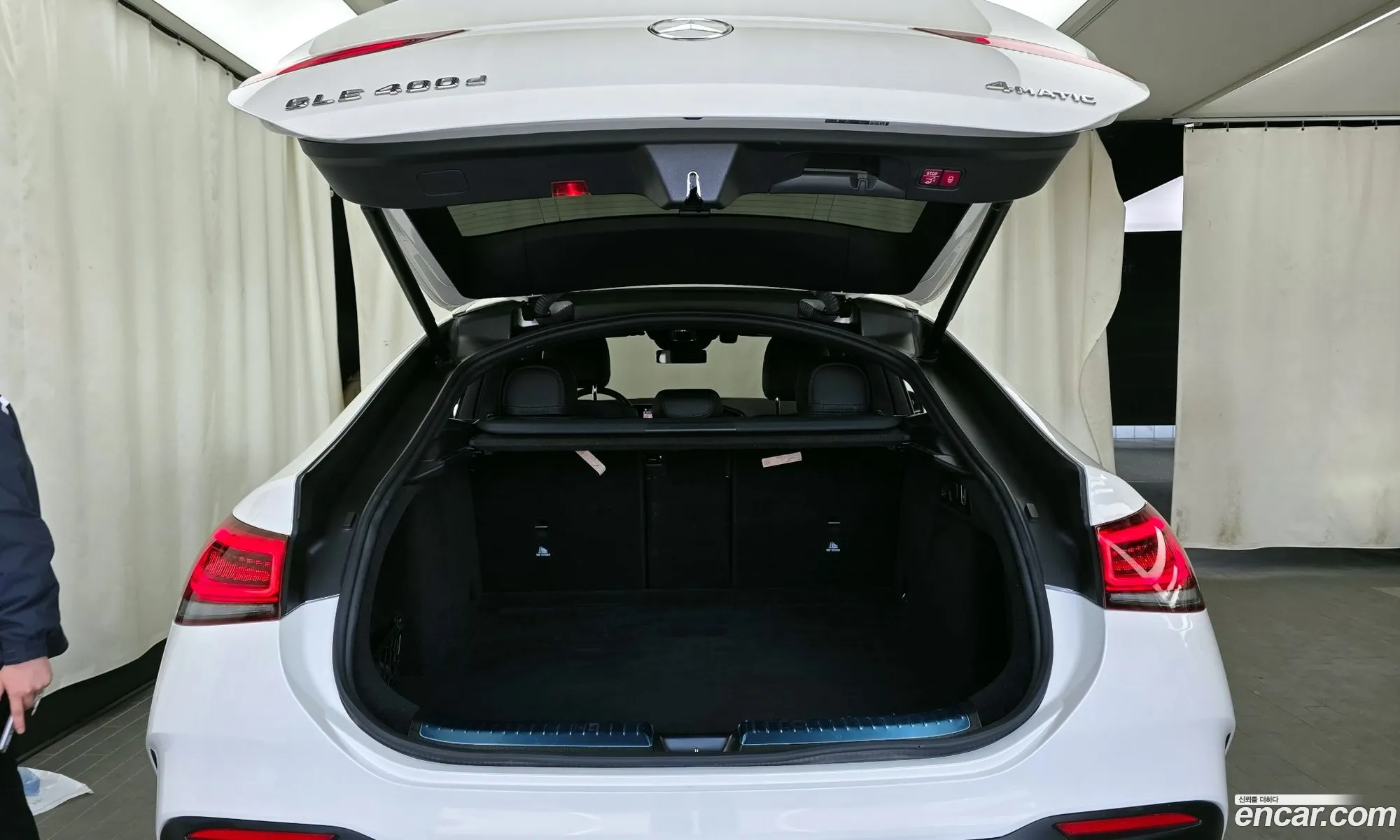 Mercedes-Benz GLE-Class W167 2022 — 10