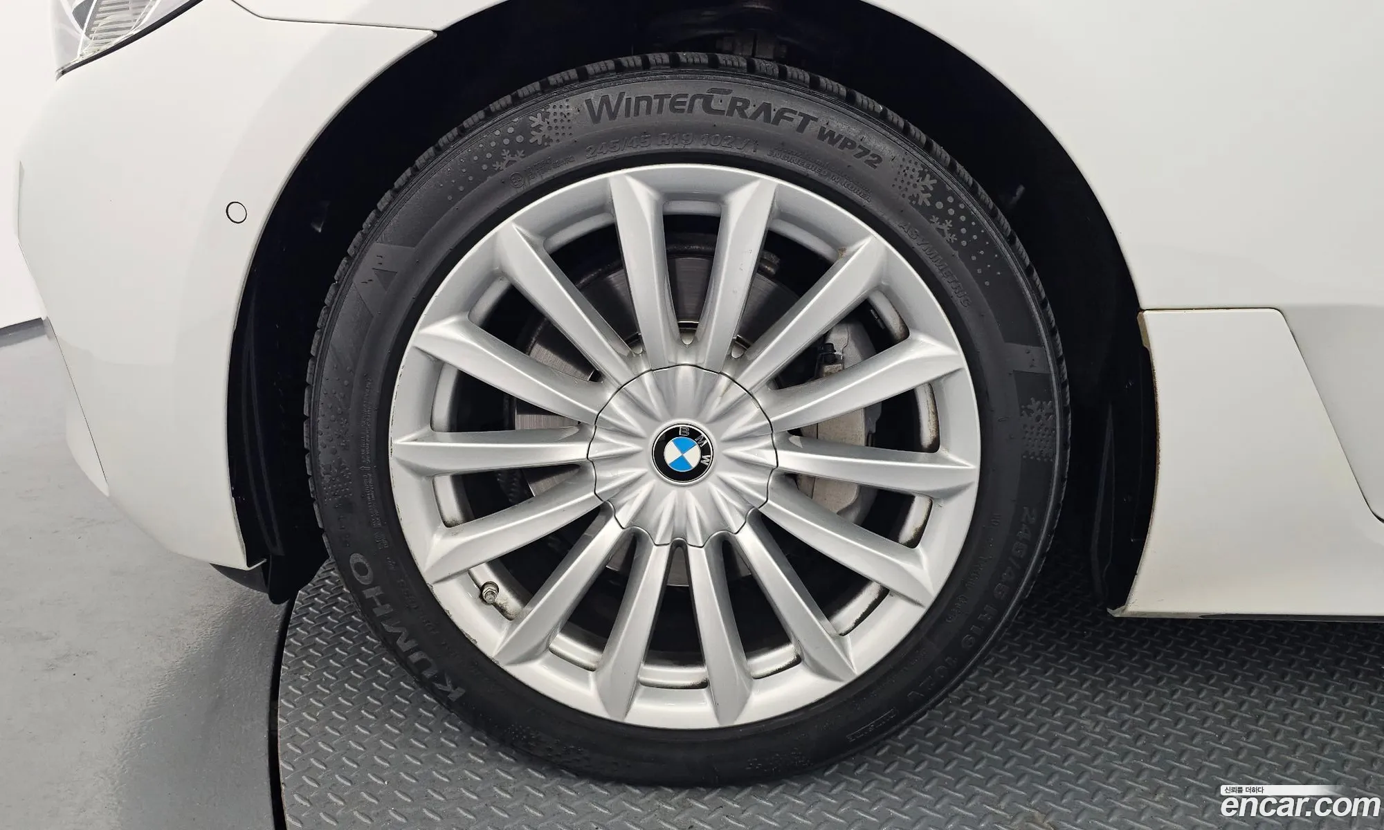 BMW 6 Series GT 2023 — 14