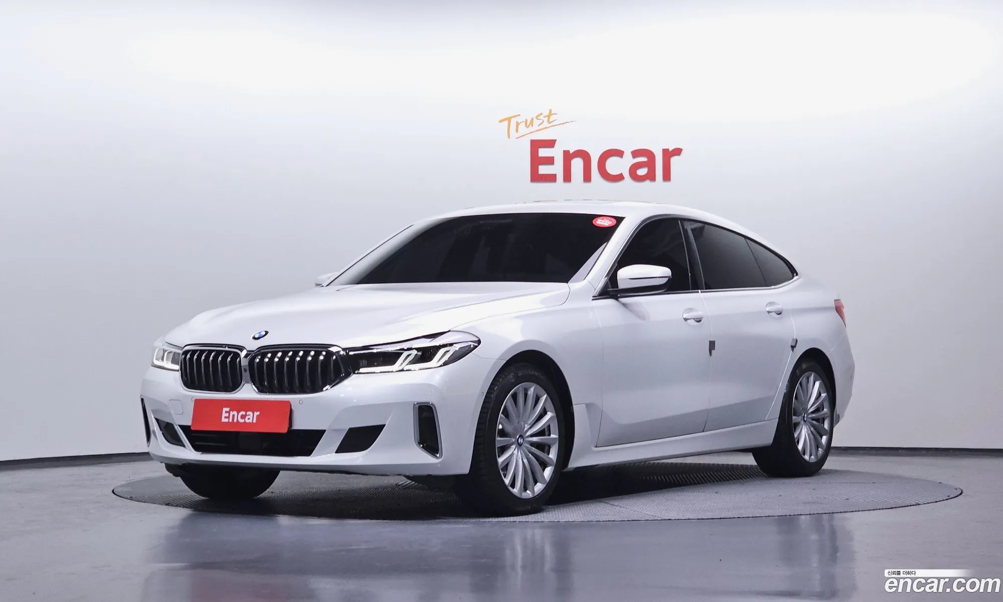 BMW 6 Series GT 2023 — 3
