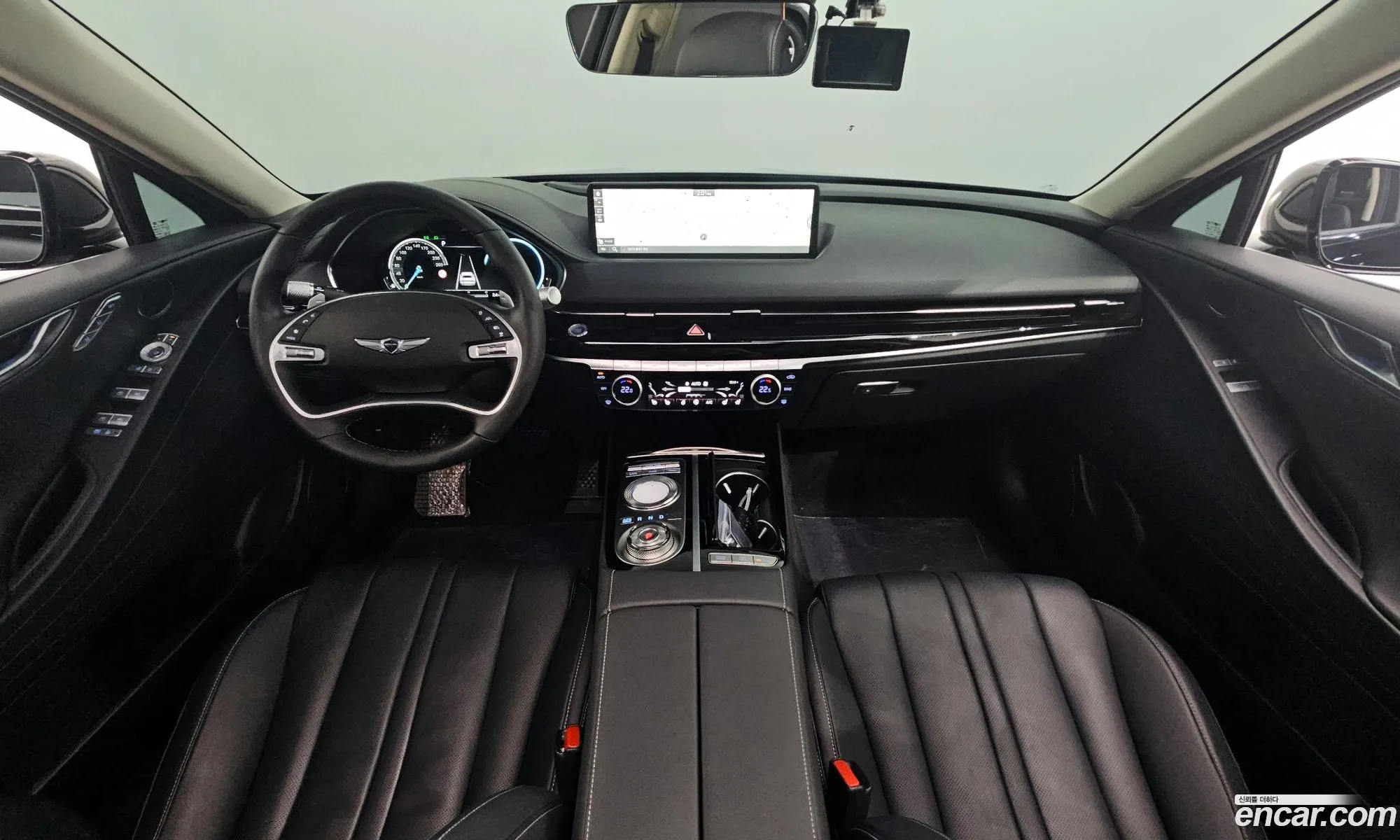 Genesis G80 2022 KMTGB41CDNU142374 — 12