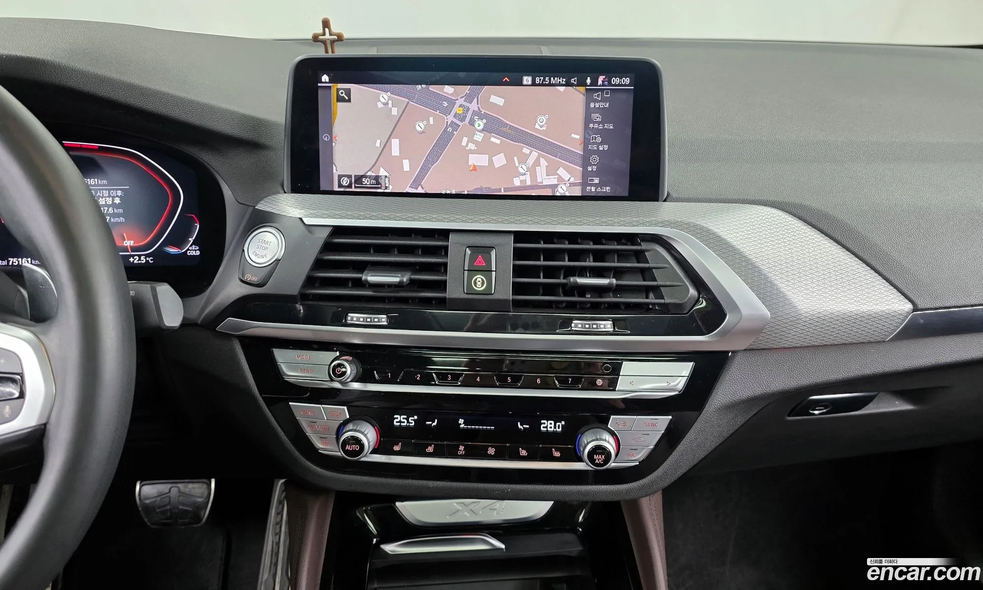 BMW X4 2021 WBAVJ9100M9H61649 — 16