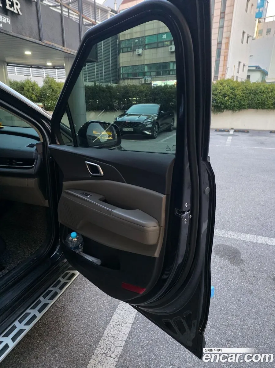 Kia Carnival 2024 — 8