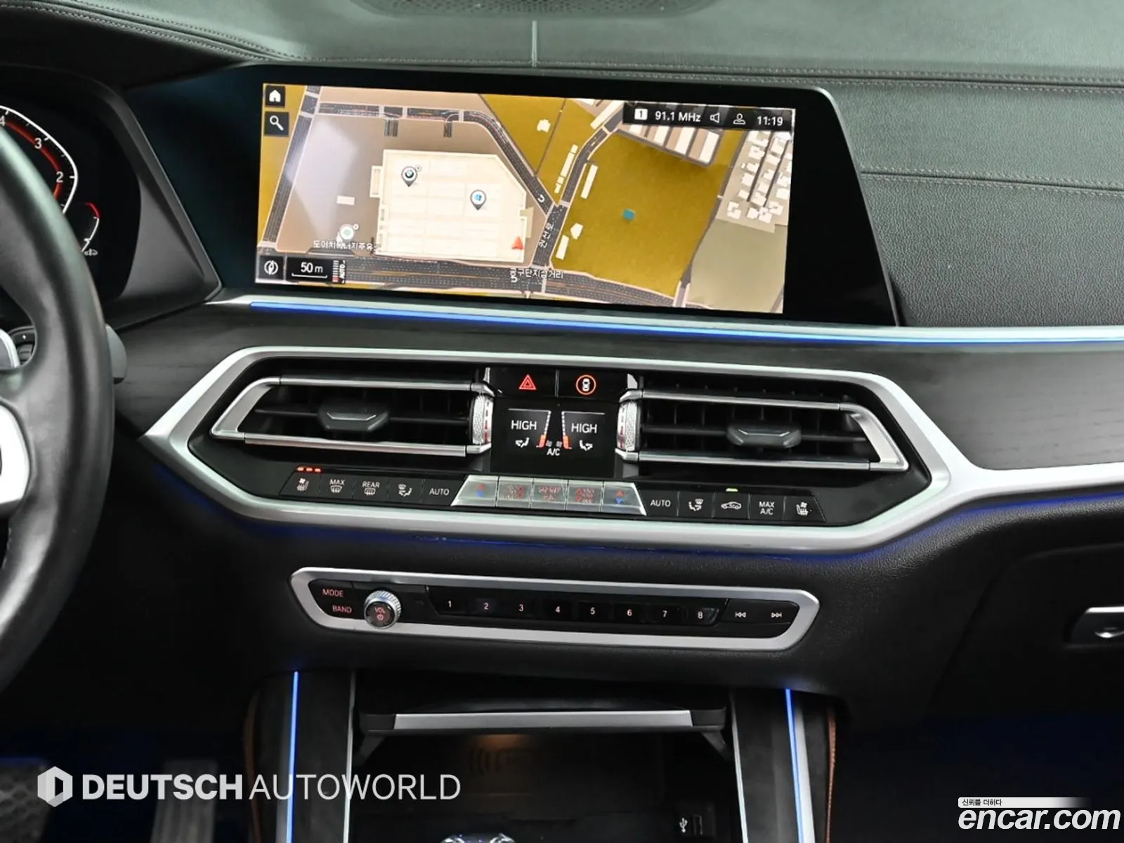 BMW X7 2020 — 14