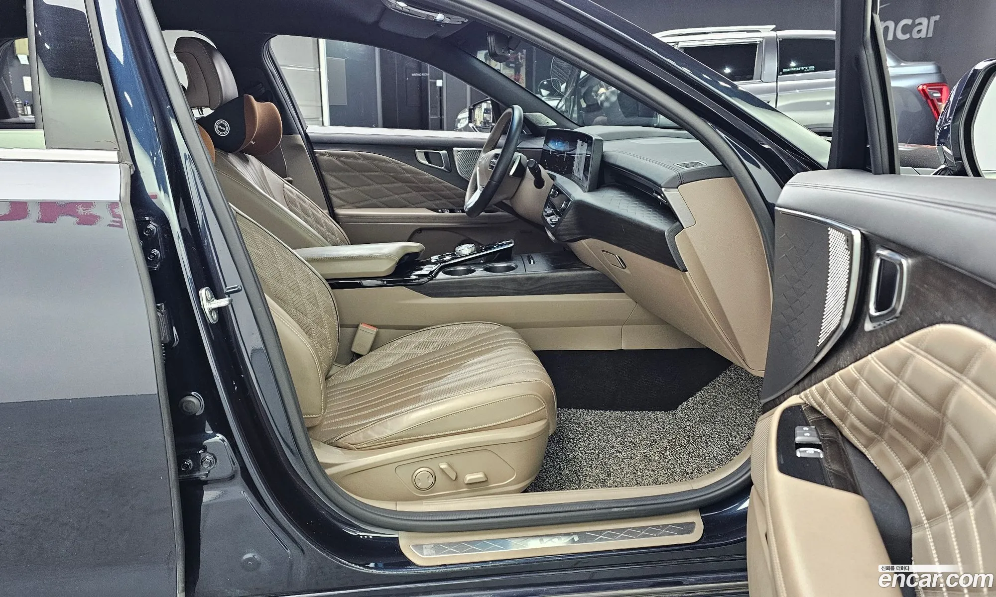 Kia K8 2021 — 6