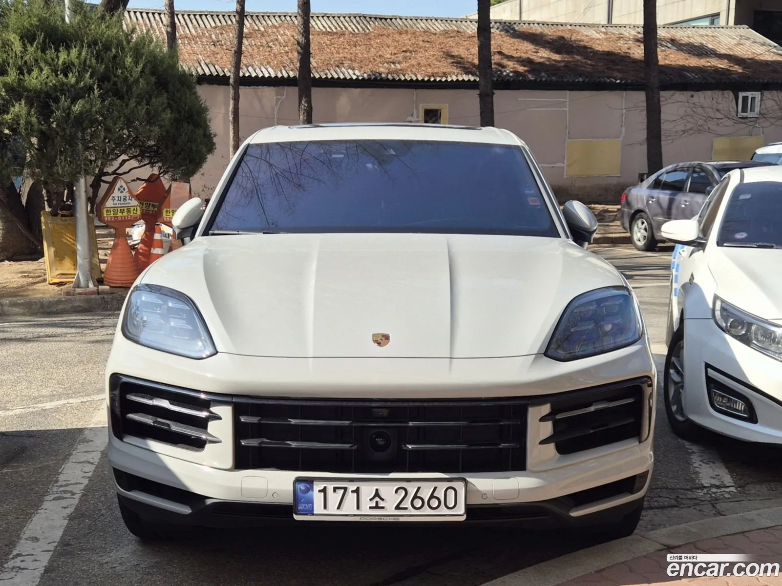Porsche Cayenne 2025 — 11
