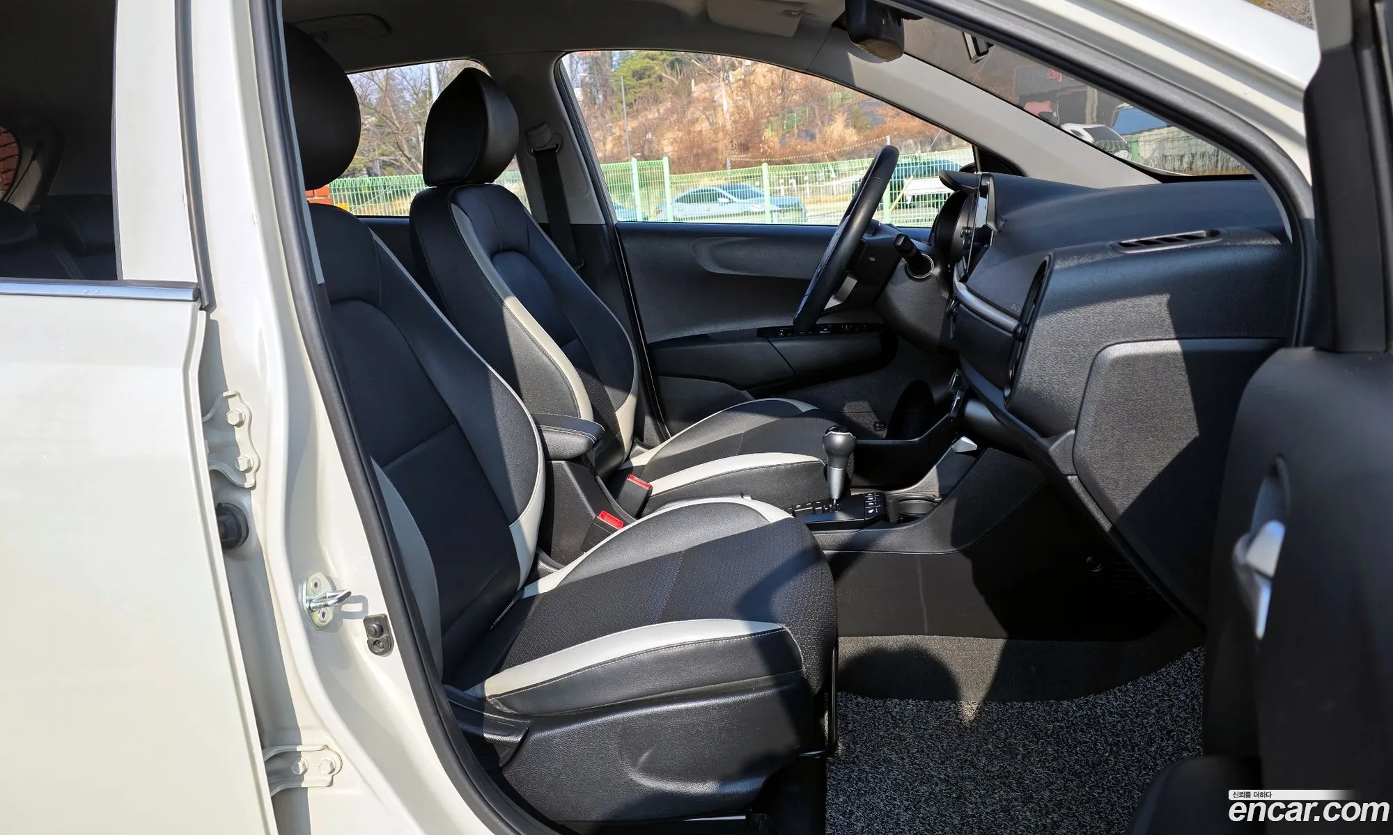 Kia Morning Urban 2023 — 11