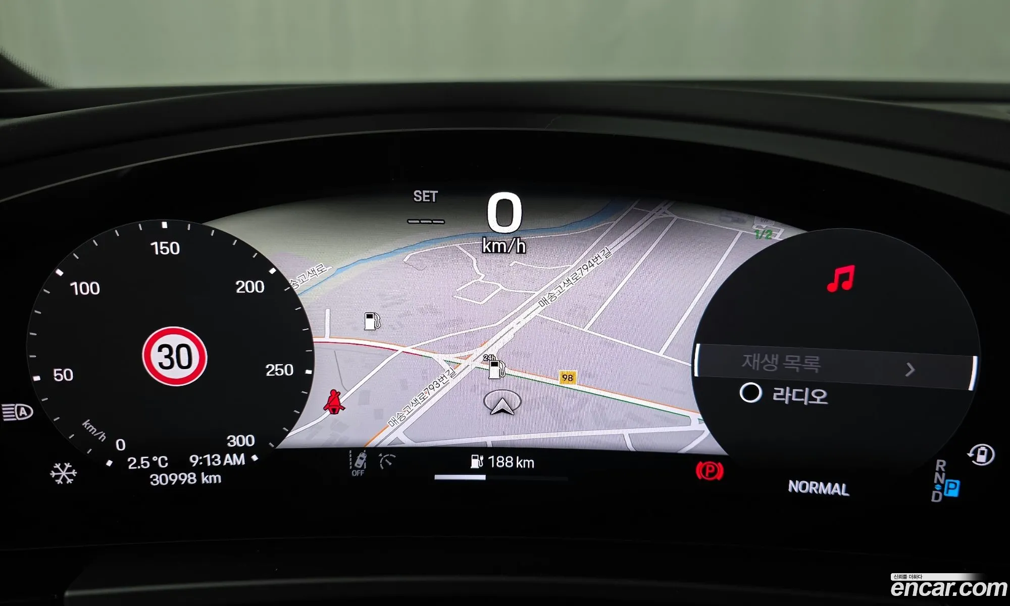 Porsche Macan EV 2025 WP1AA2XA4SL000480 — 7