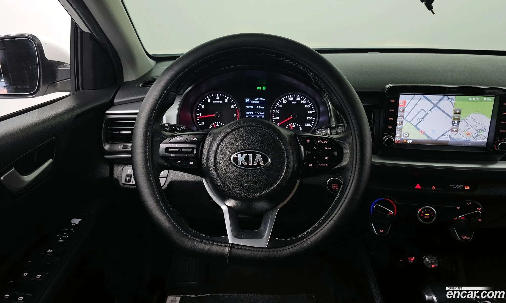 Kia Stonic 2020 — 9