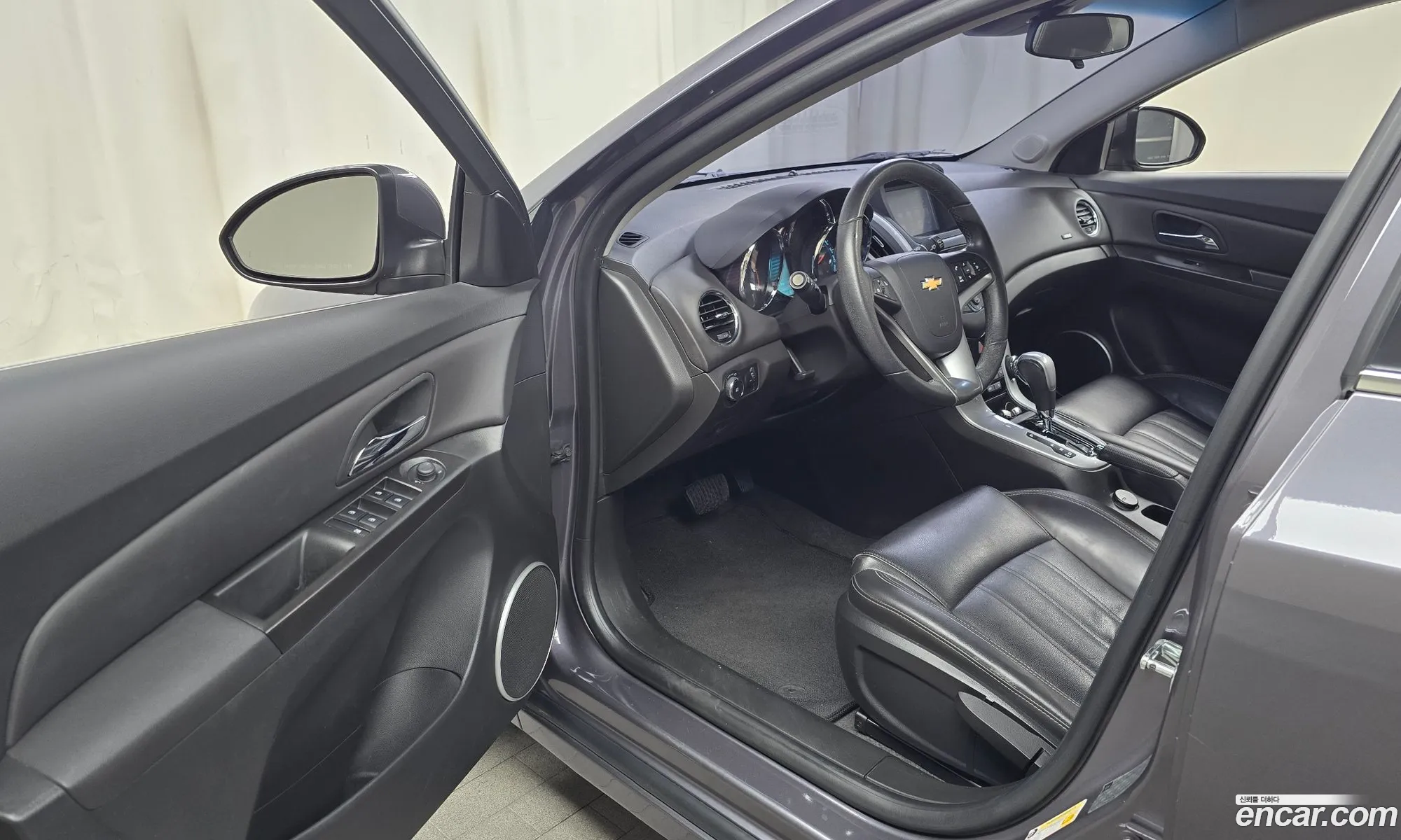 Chevrolet (GM Daewoo) Cruze5