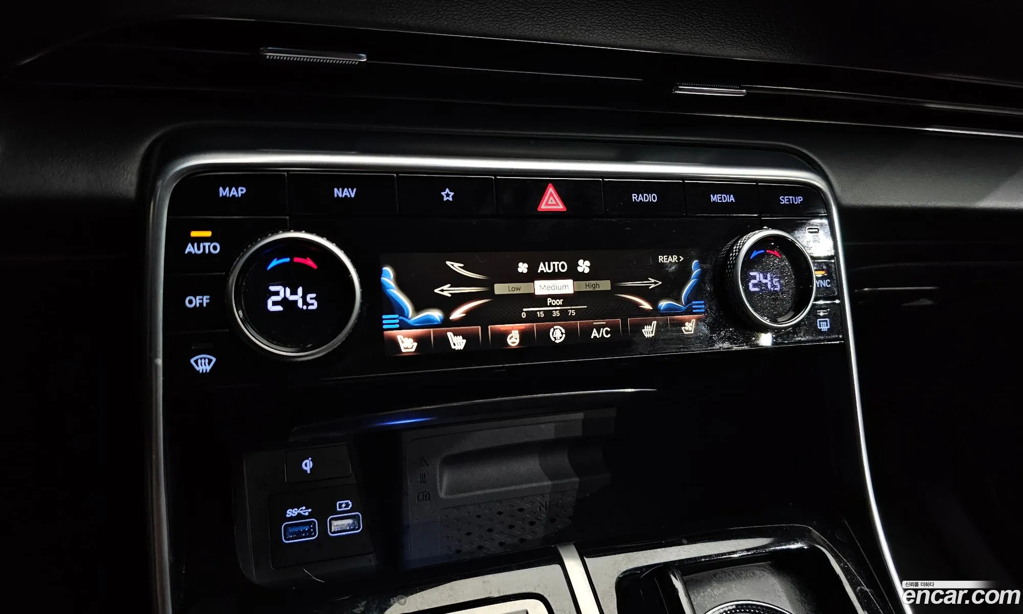 Genesis GV80 2020 KMTHB81DDLU038531 — 13