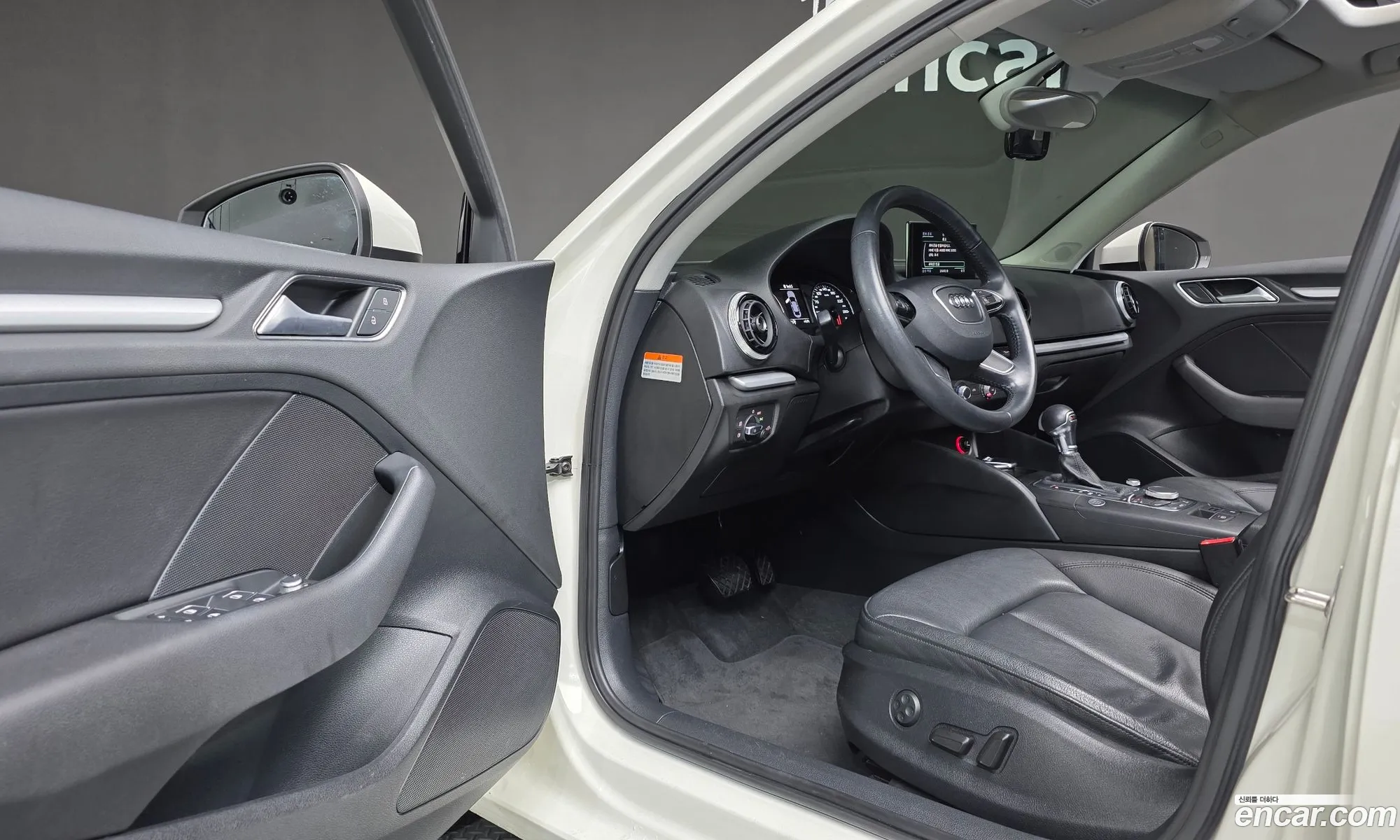 Audi A3 2014 WAUZZZ8V6F1063895 — 17