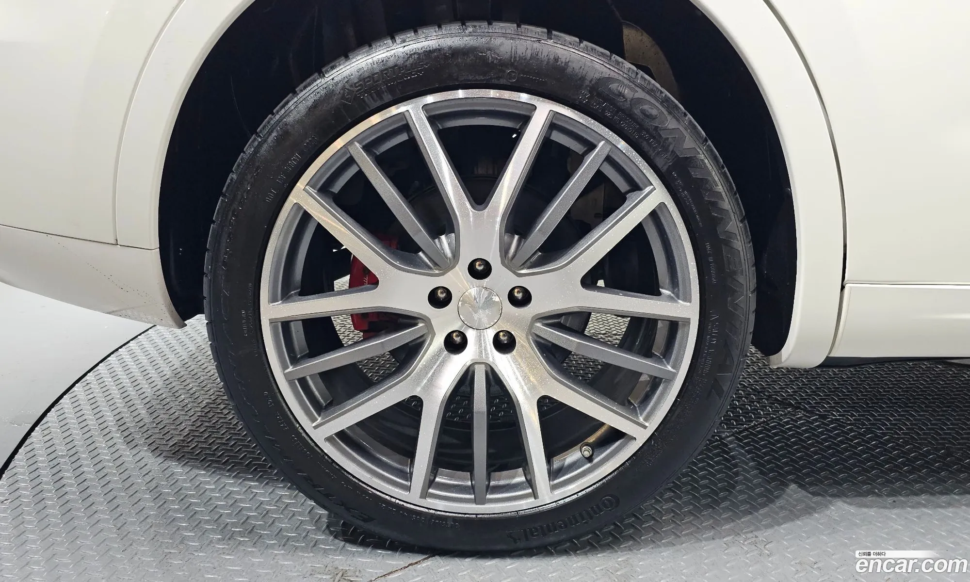 Maserati Levante 2016 ZN661XUG8HX212475 — 18