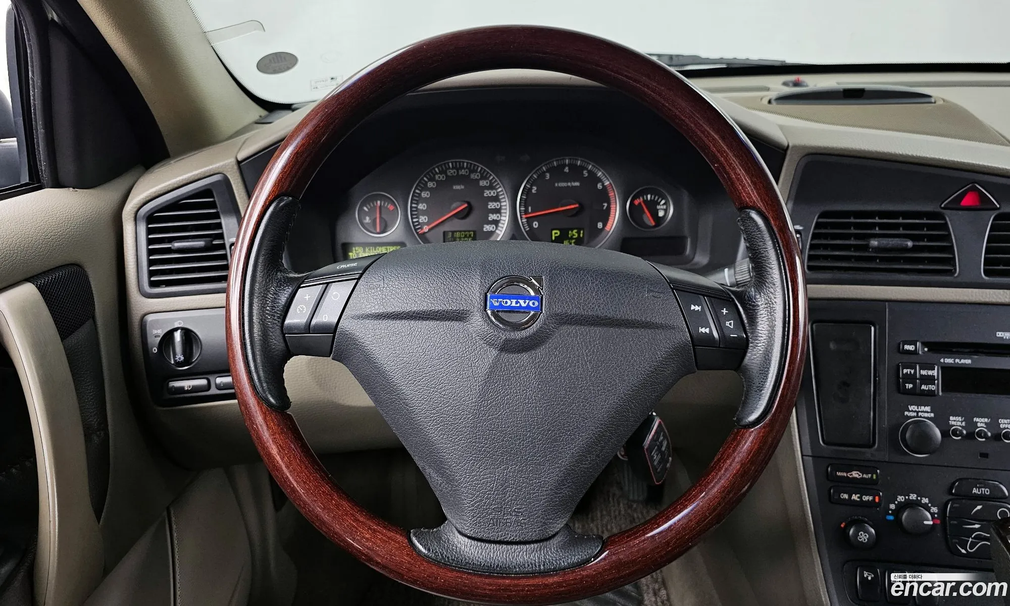 Volvo XC70 2004 YV1SZ59G741158541 — 7