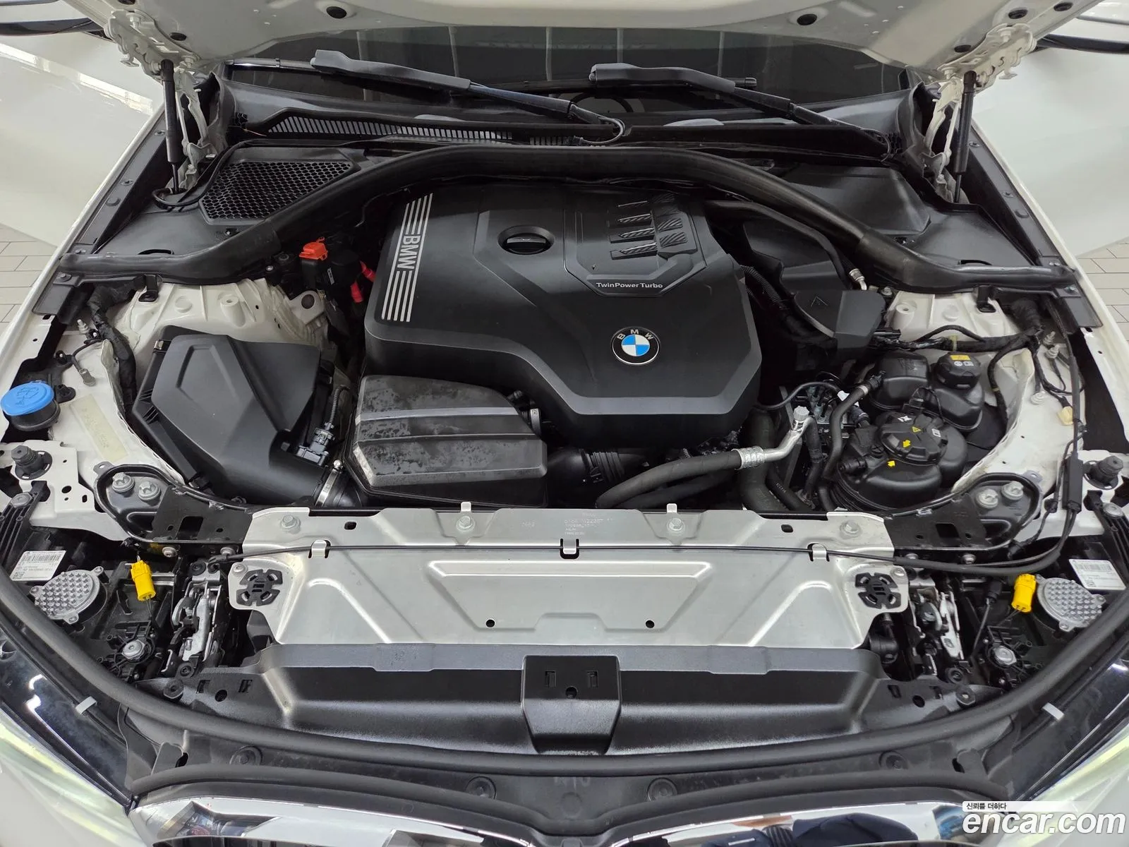 BMW 3 Series 2022 — 10