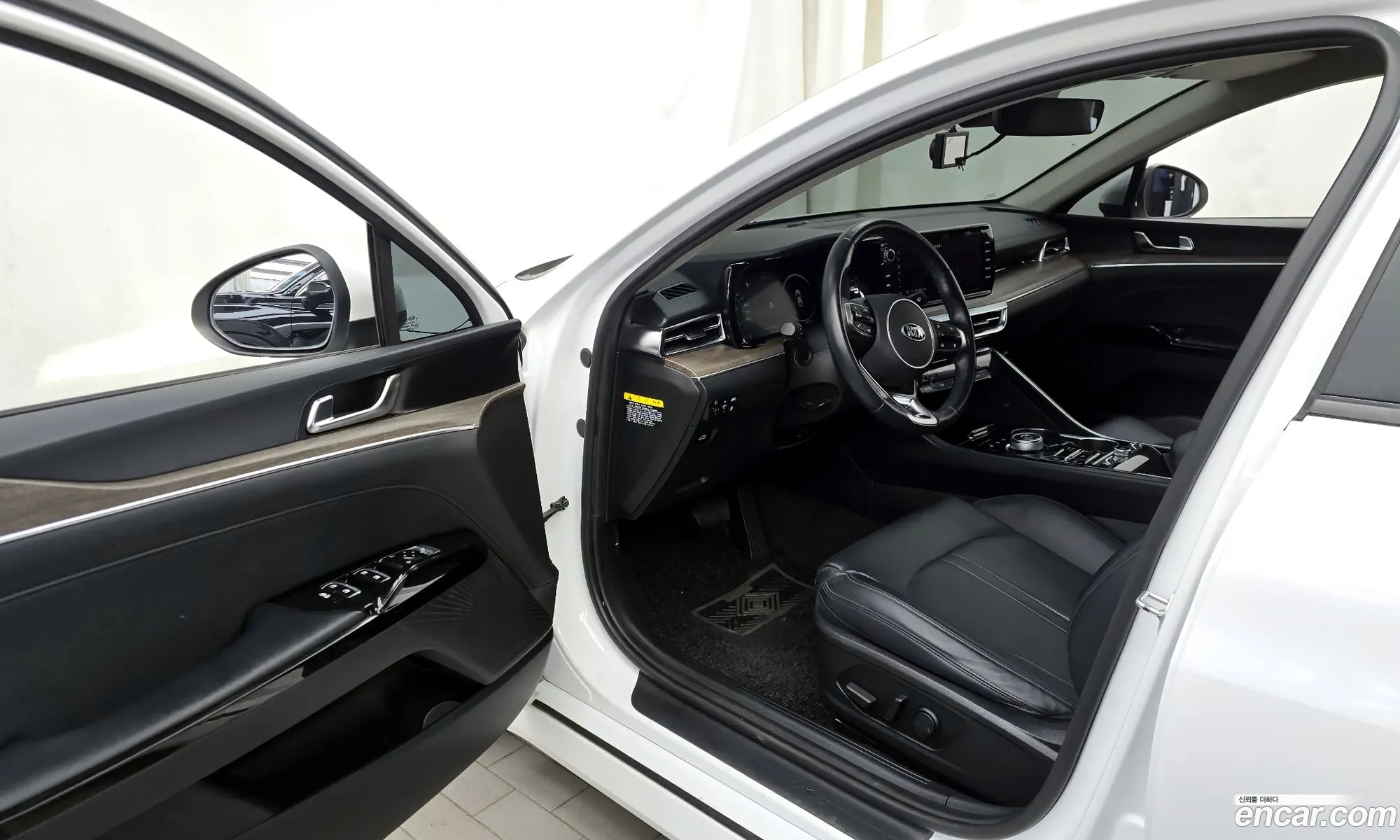 Kia K5 2020 — 14