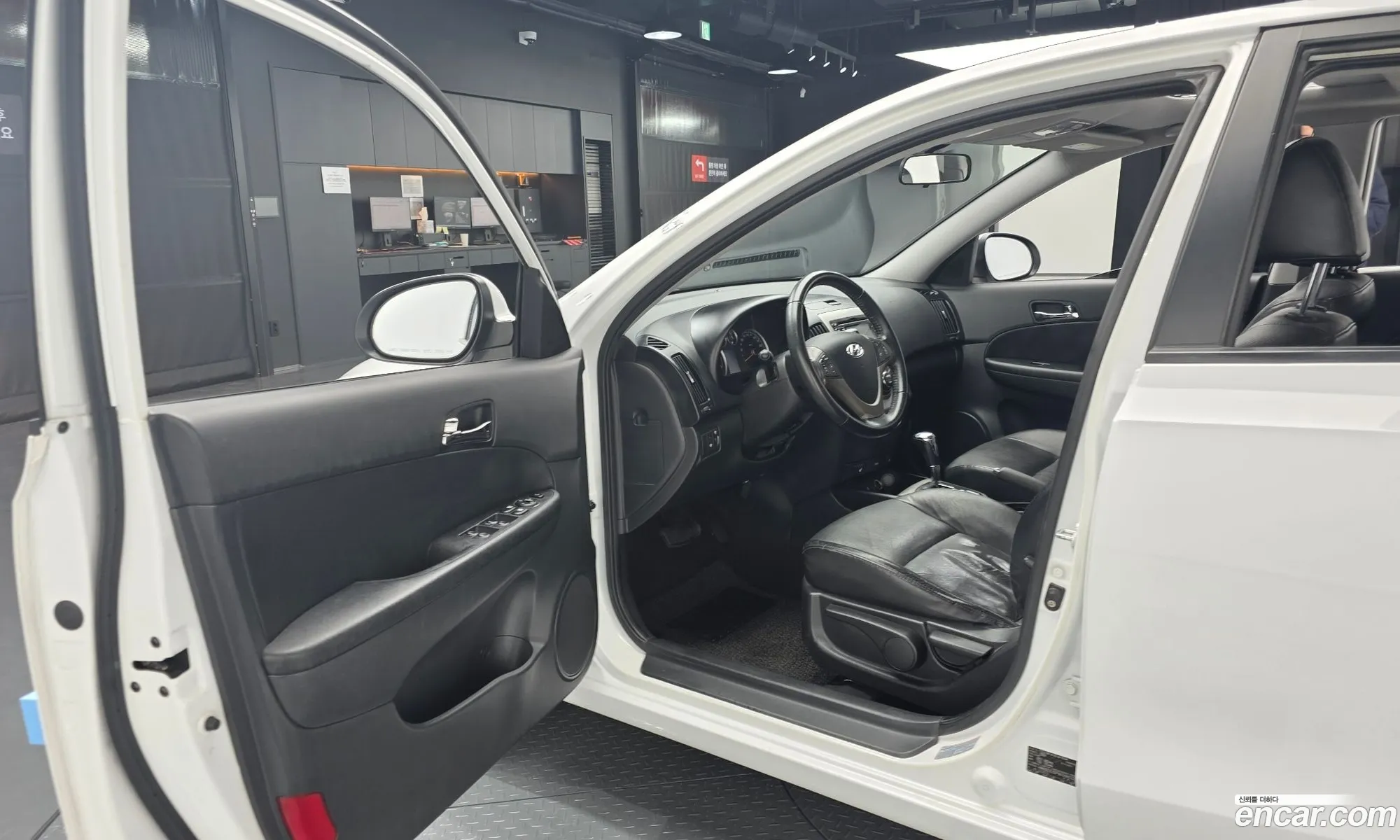 Hyundai i30 2009 — 3