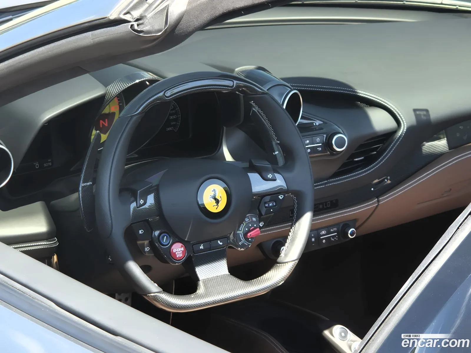 Ferrari F8 Spider 2021 — 9
