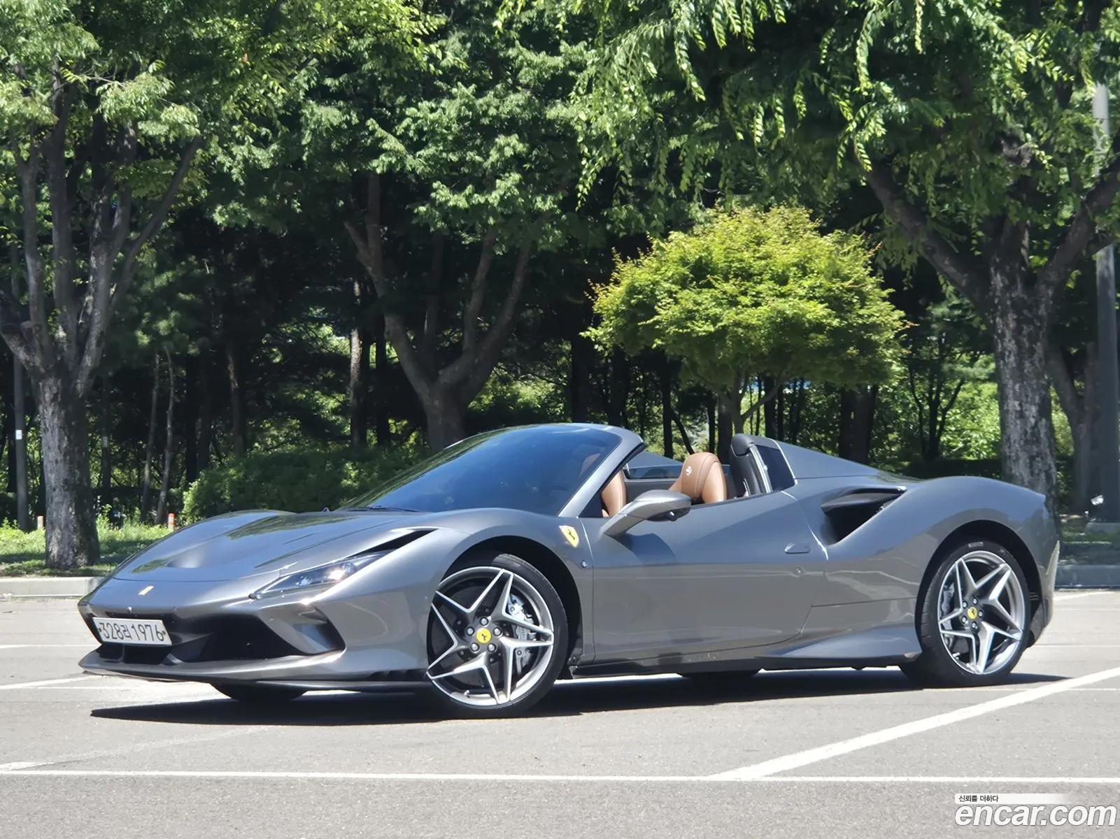 Ferrari F8 Spider 2021 — 19