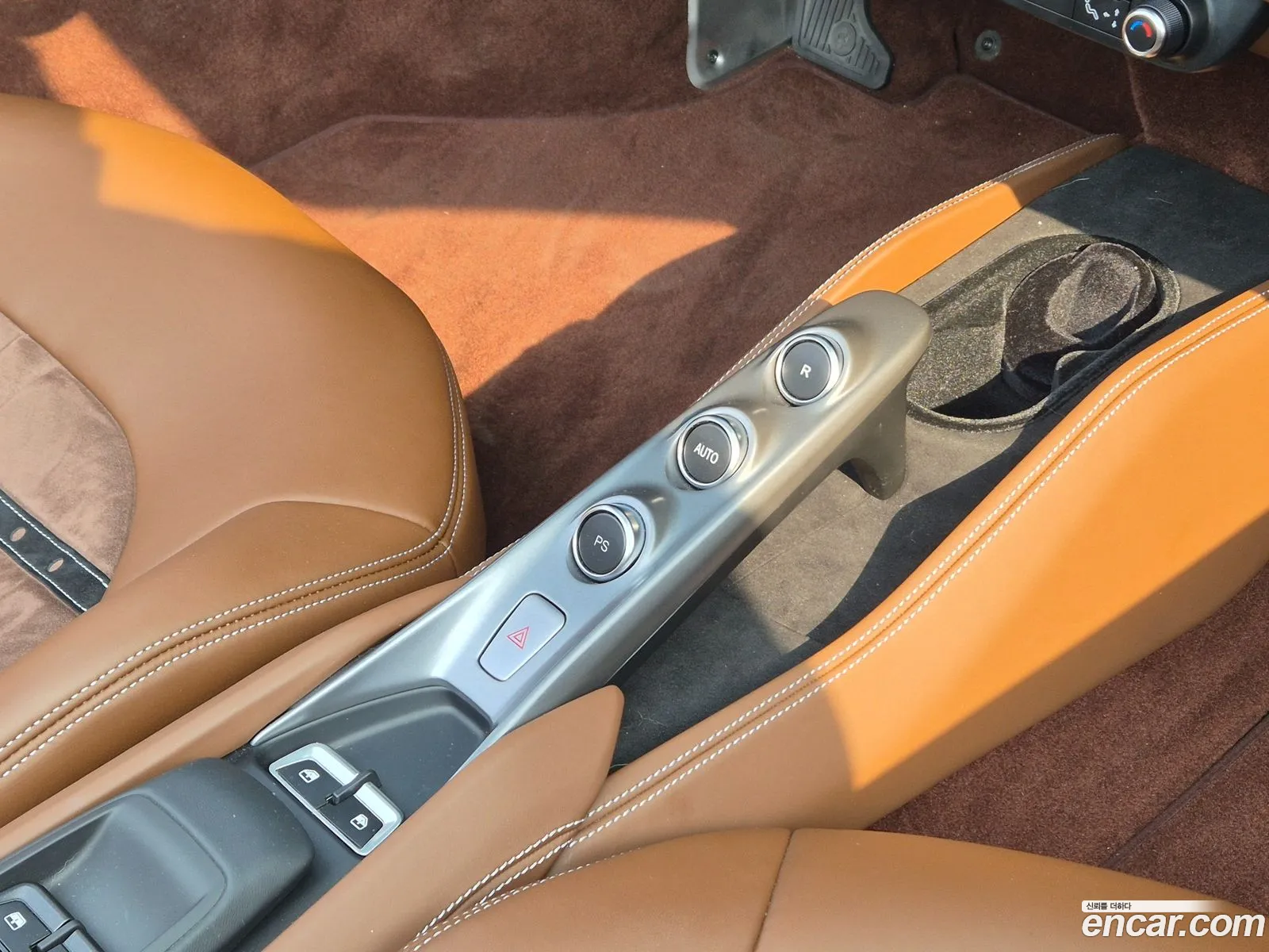 Ferrari F8 Spider 2021 — 2