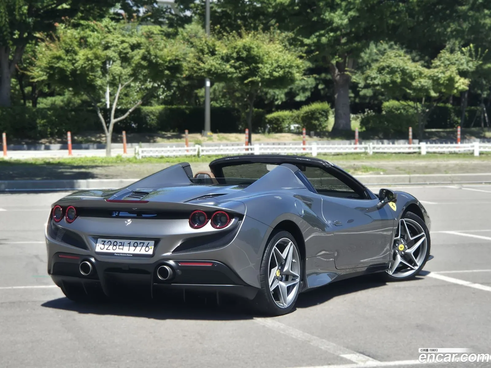 Ferrari F8 Spider 2021 — 5