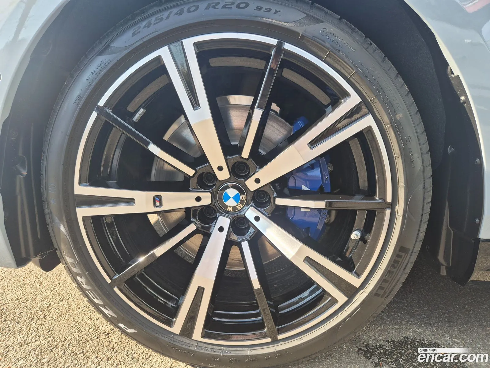 BMW 5 Series 2025 — 19