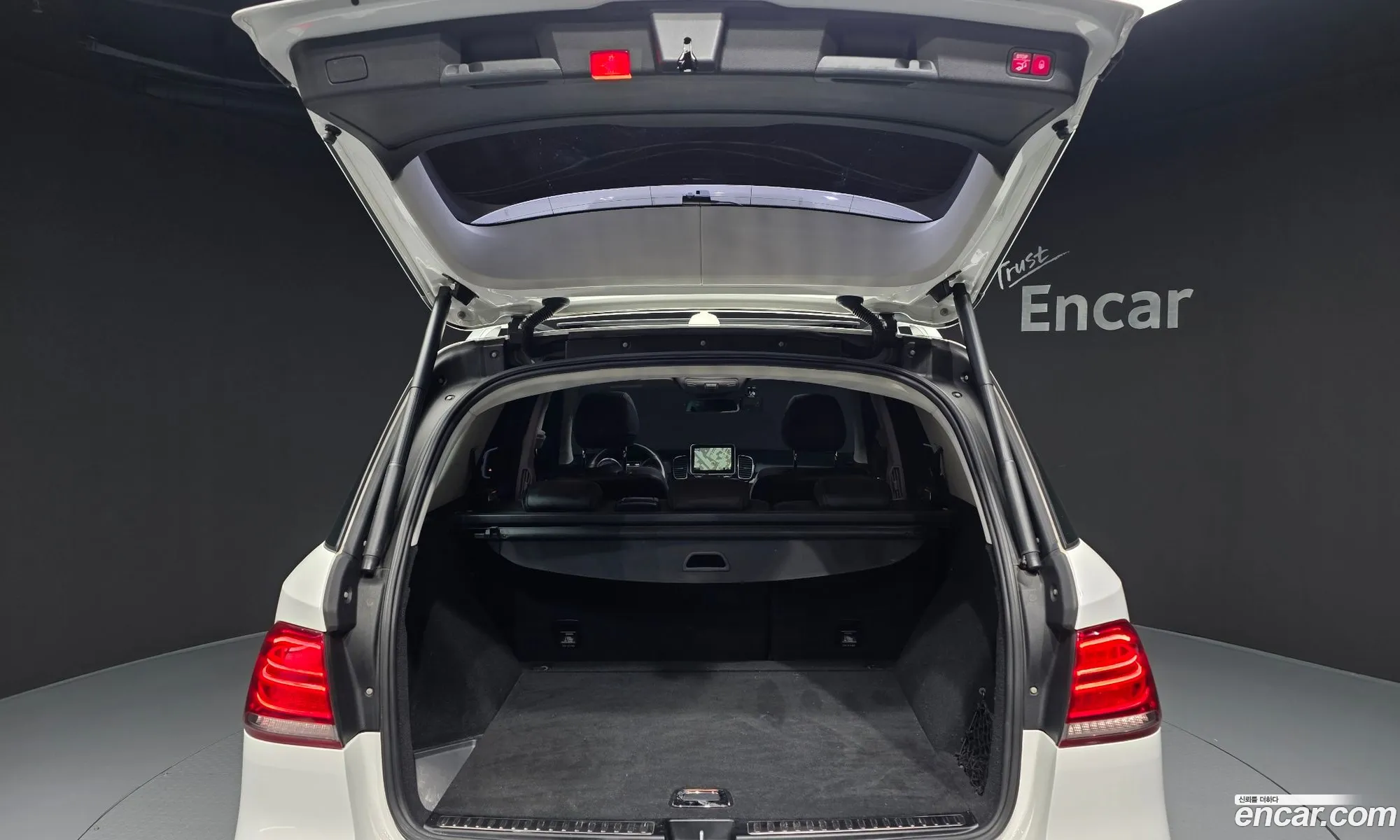 Mercedes-Benz GLE-Class W166 2017 — 11