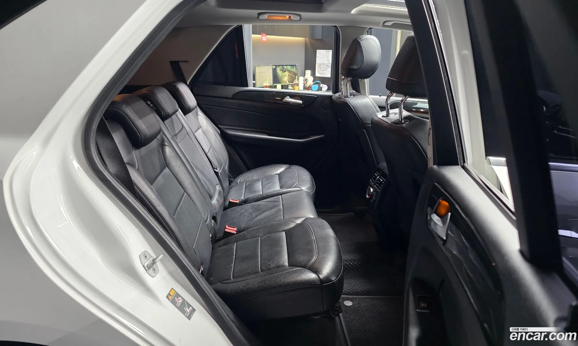 Mercedes-Benz GLE-Class W166 2017 — 18