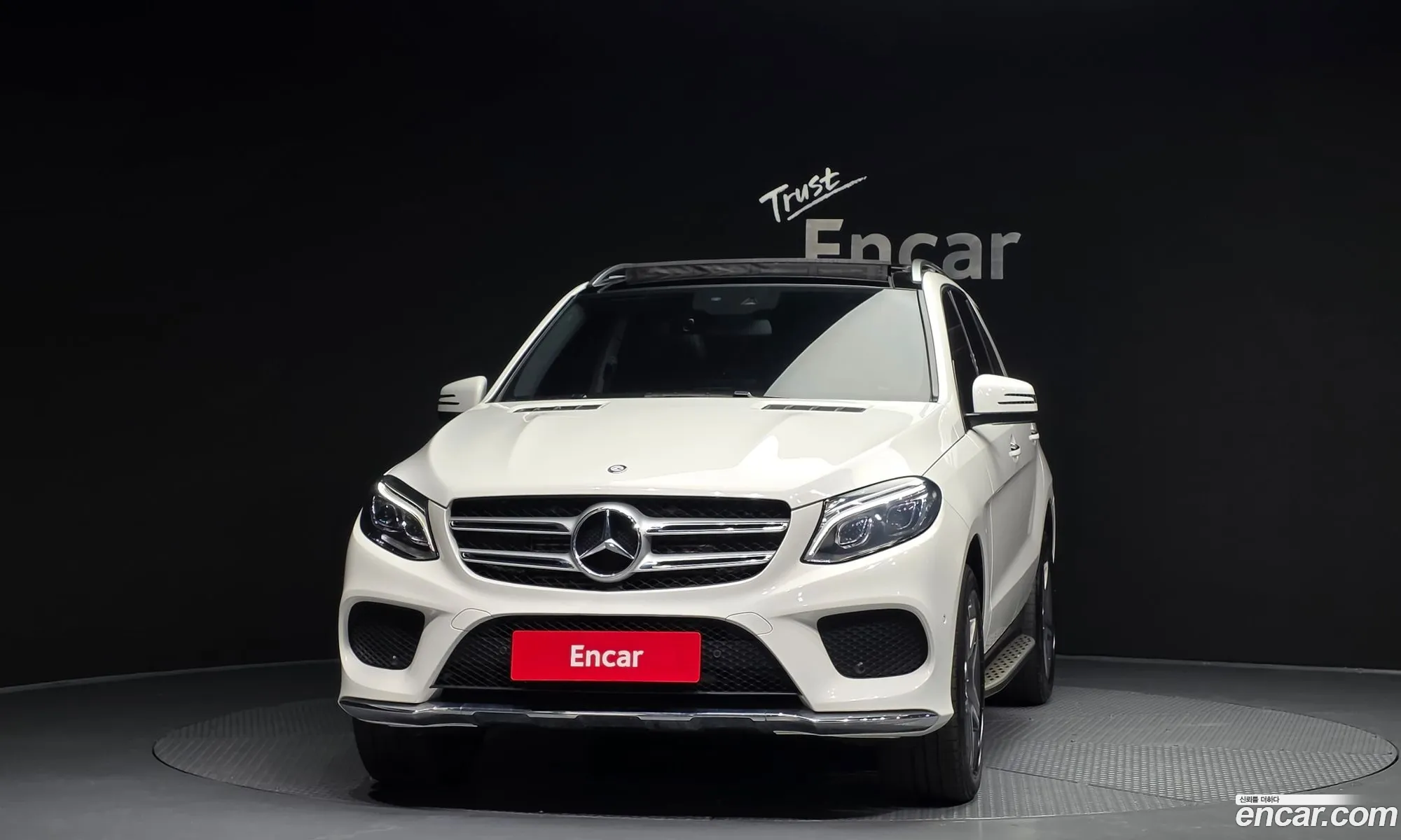 Mercedes-Benz GLE-Class W166 2017 — 16
