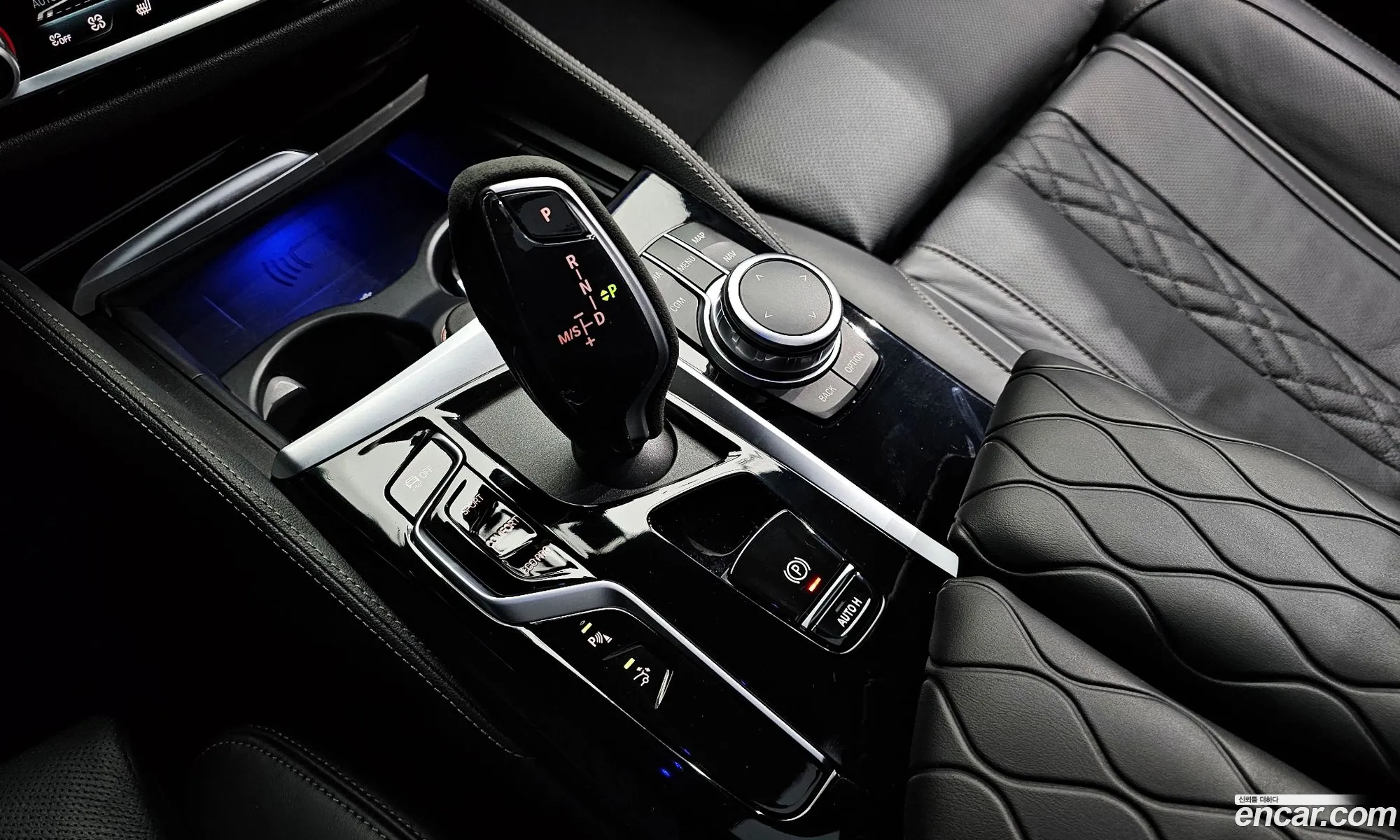 BMW 6 Series GT 2022 WBA61BP00NCK20170 — 6