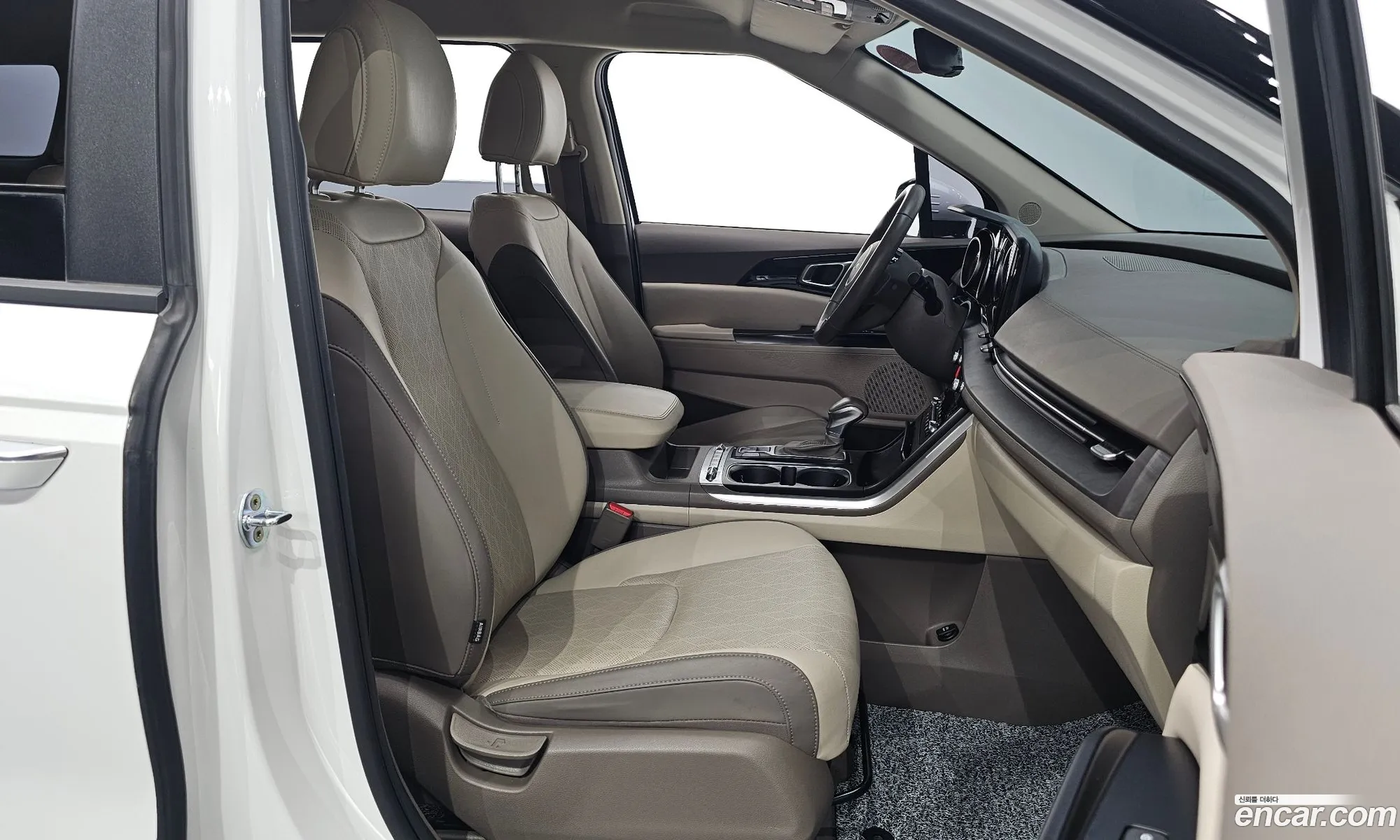 Kia Carnival 2022 — 6