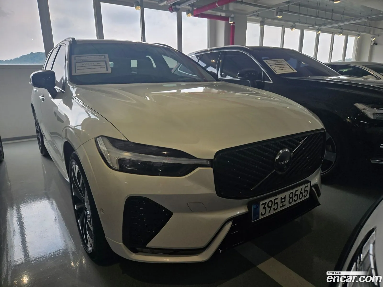 Volvo XC60 2025 — 14