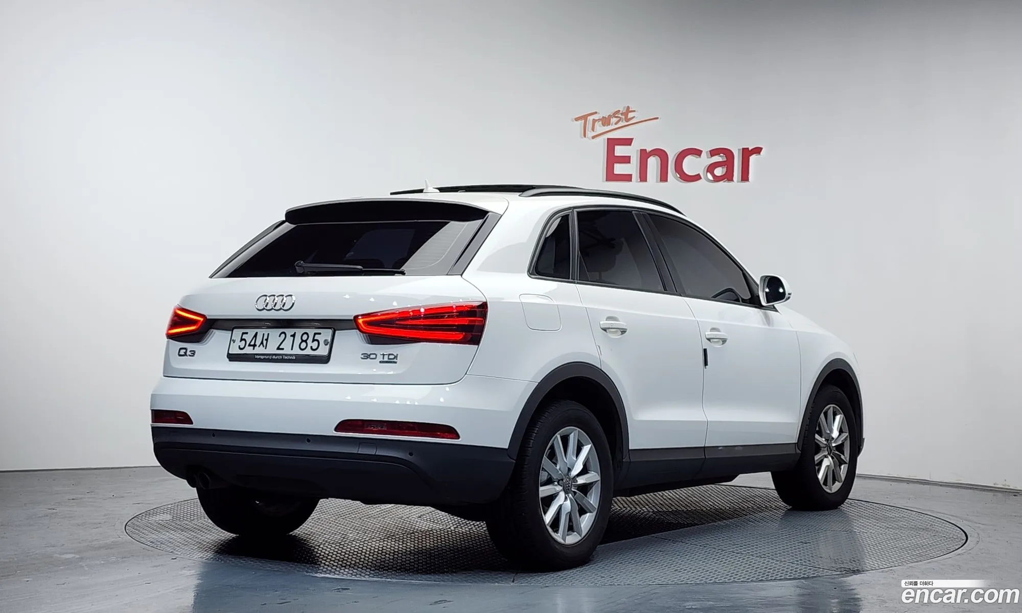 Audi Q3 2014 WAUZZZ8U4FR002277 — 12