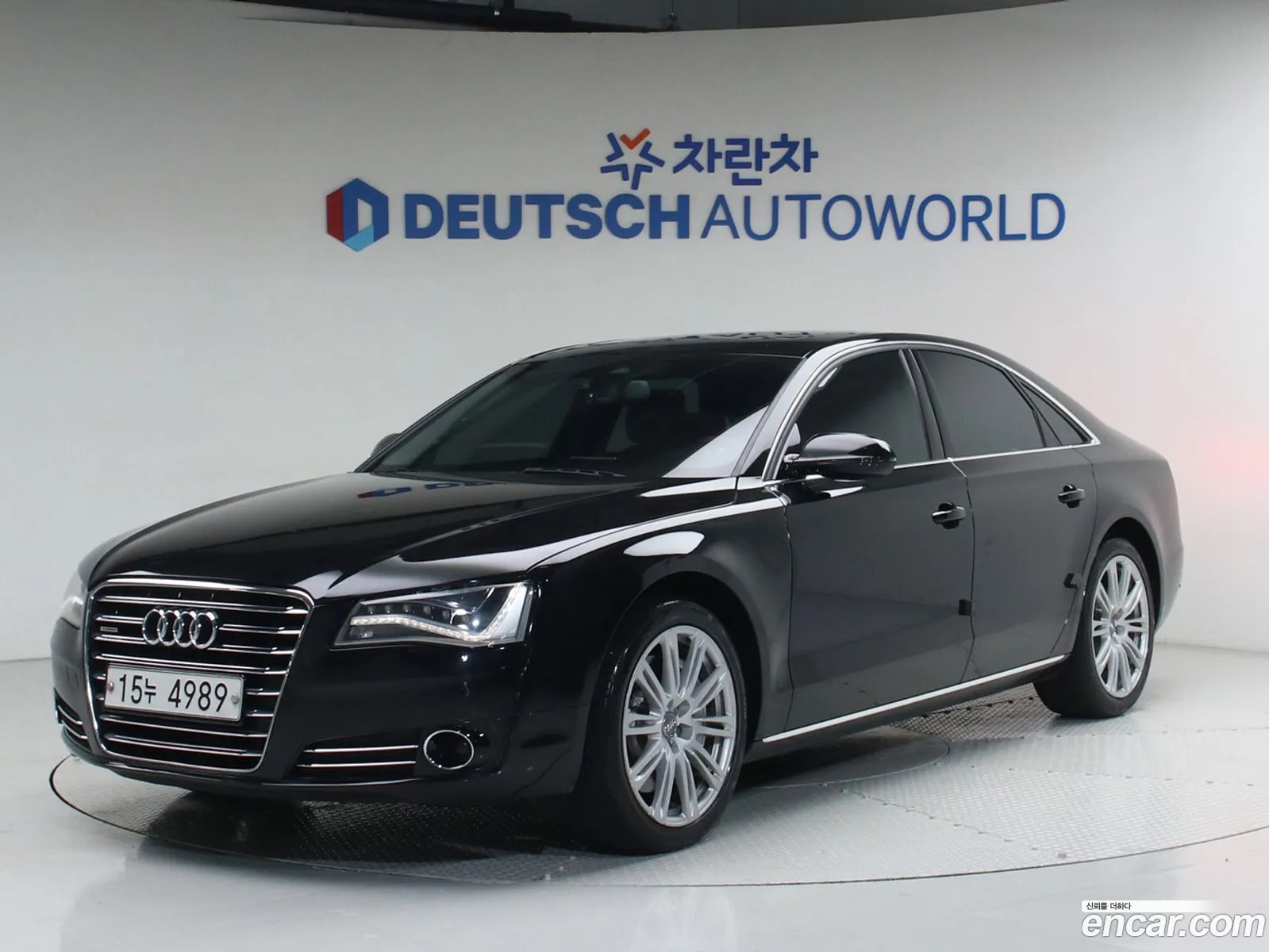 Audi A8 2010 — 15