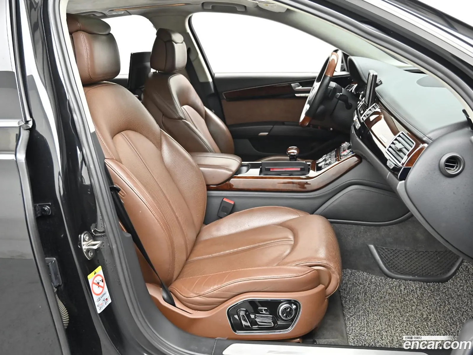 Audi A8 2010 — 4
