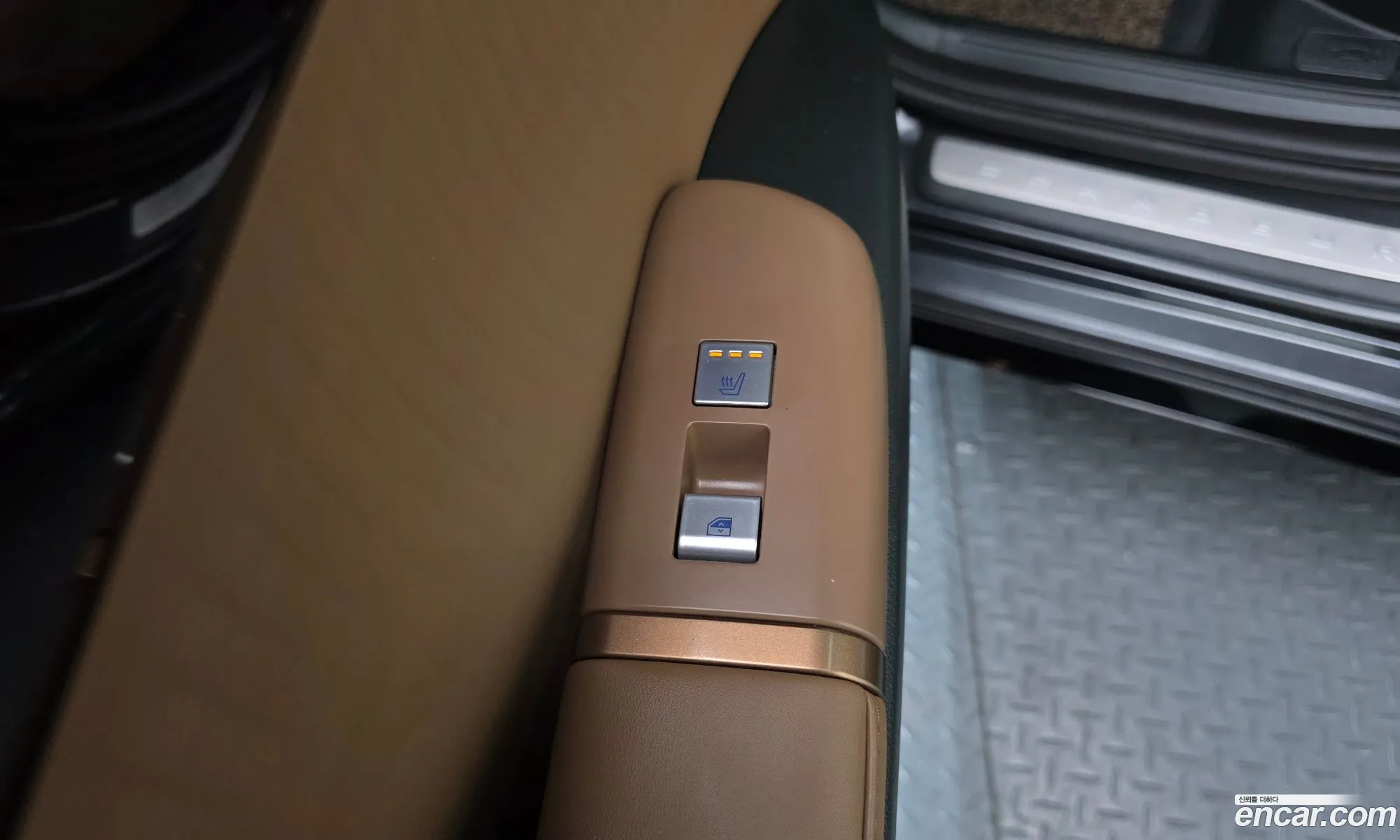 Hyundai Grandeur Hybrid 2023 — 9