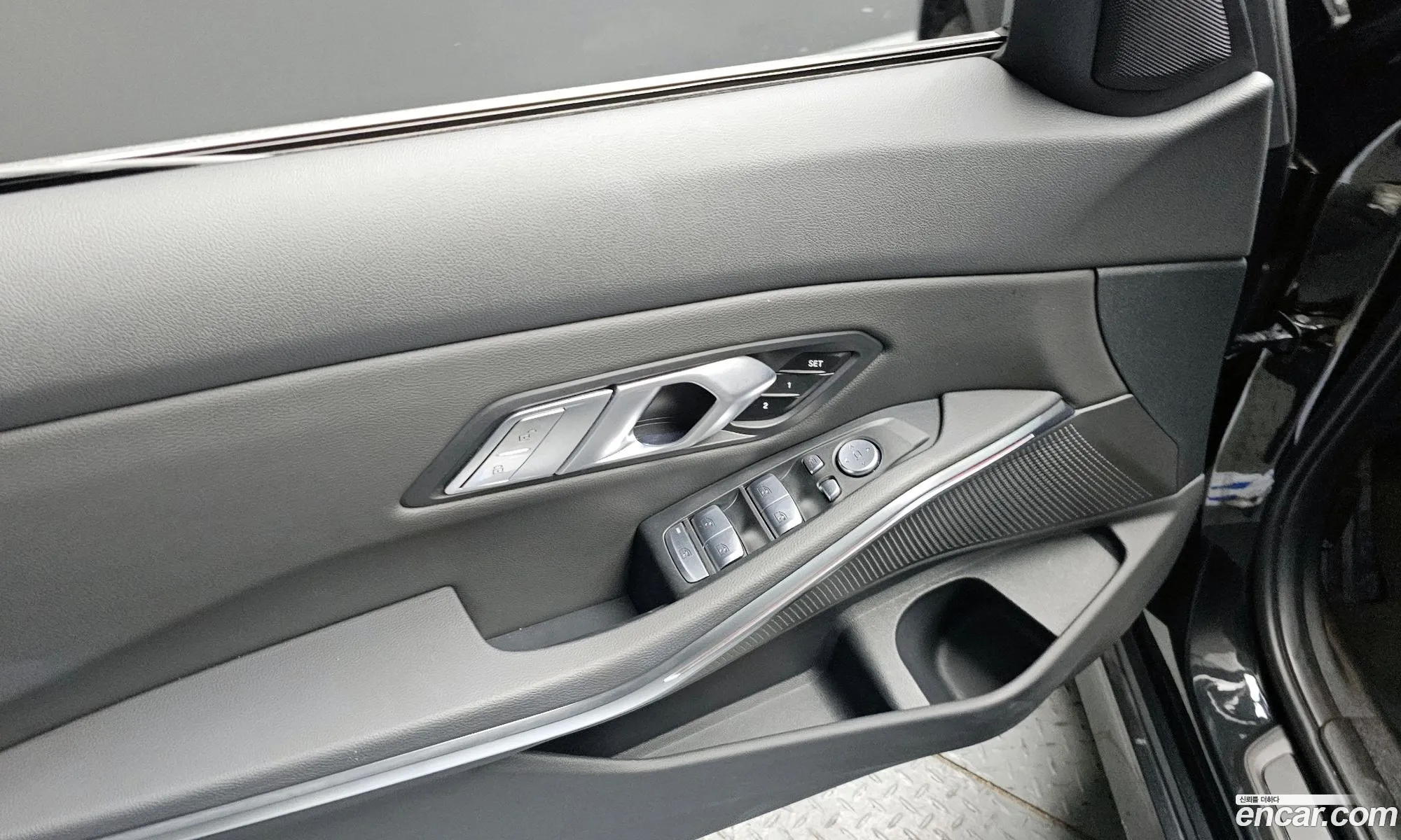 BMW 3 Series 2022 WBA5X5107NFM52008 — 12