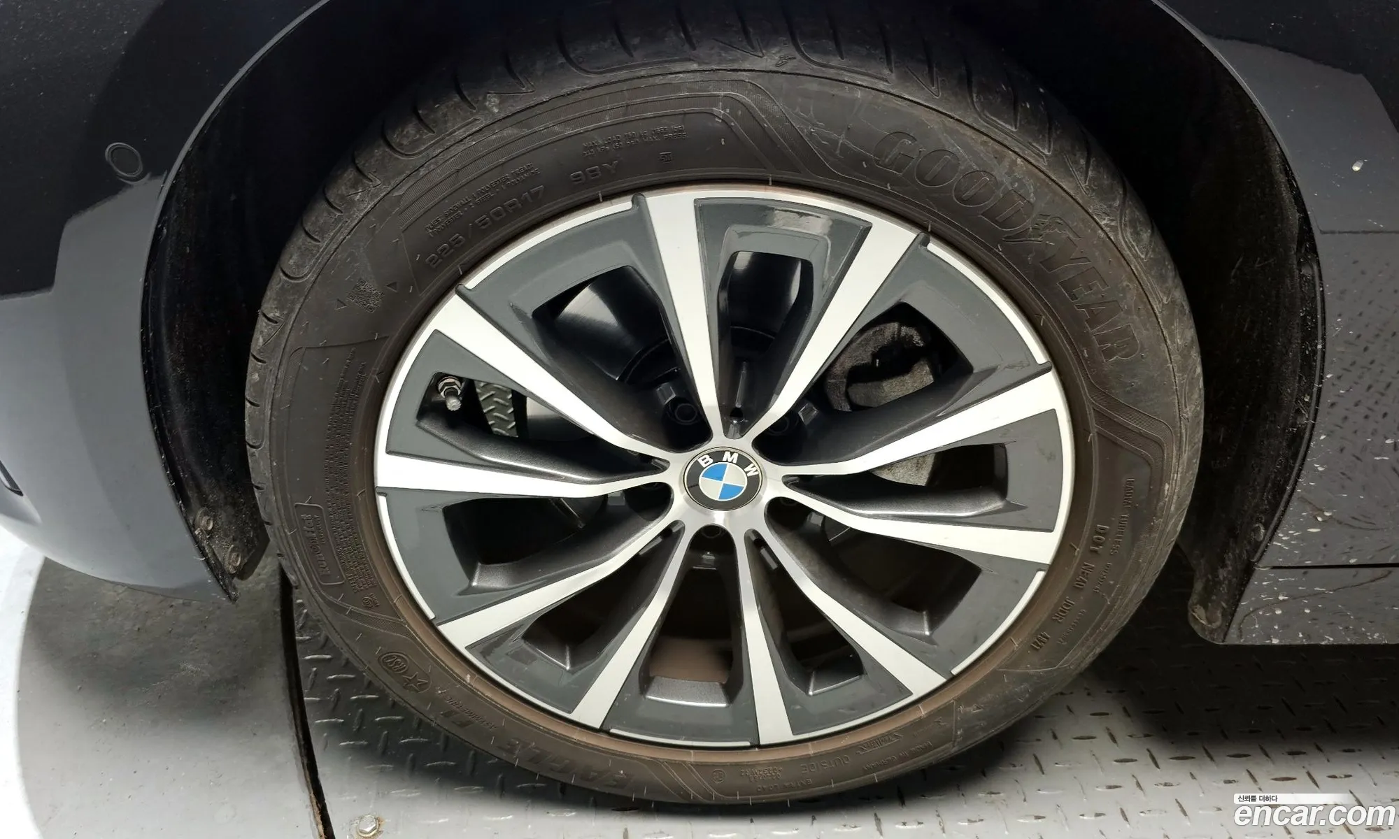 BMW 3 Series 2022 WBA5X5107NFM52008 — 9