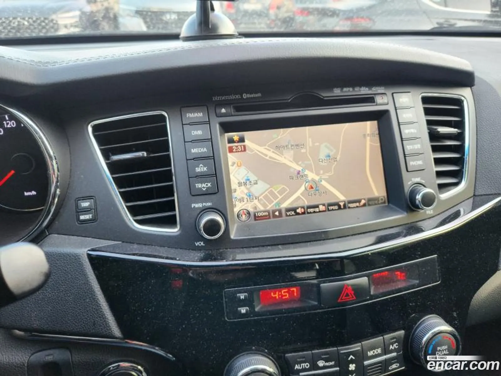 Kia K7 2010 — 19